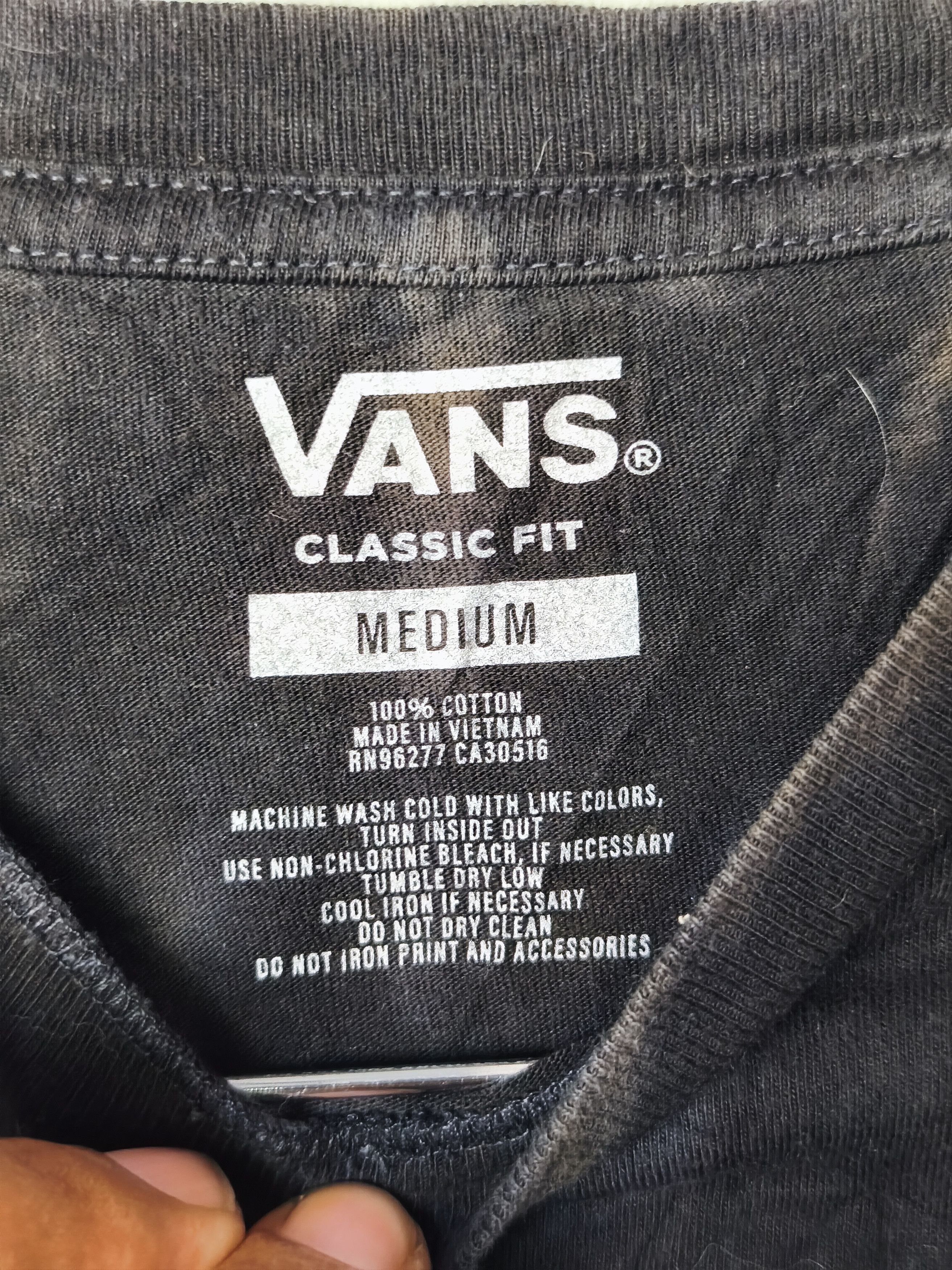 Vans Vans Black tie dye long sleeve t shirt Medium Size US M / EU 48-50 / 2 - 7 Thumbnail