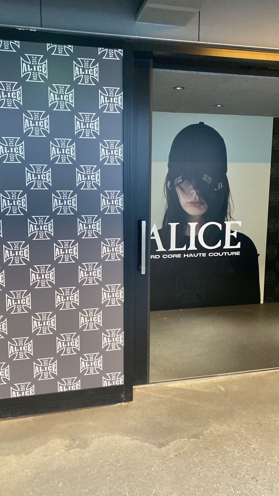 Alice Hollywood Alice Hollywood ALICIDE TOKYO Metal Long Sleeve Tee Large Size US L / EU 52-54 / 3 - 5 Thumbnail