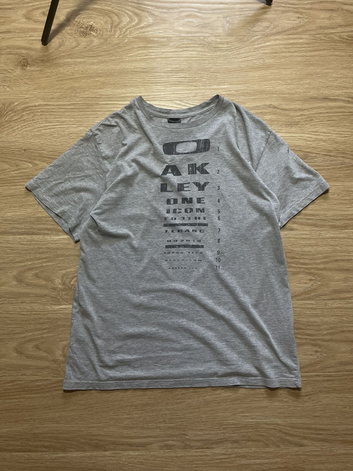 Oakley Vintage oakley t shirt print logo Size US L / EU 52-54 / 3 - 2 Thumbnail