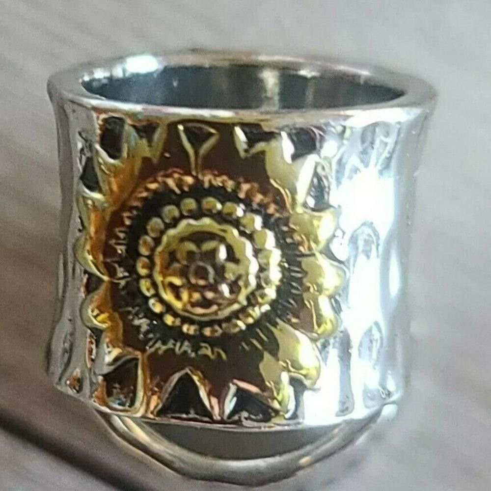 Designer Vintage Carved Yellow Sunflower Silver Flower Ring - Size 7 Size ONE SIZE - 6 Thumbnail