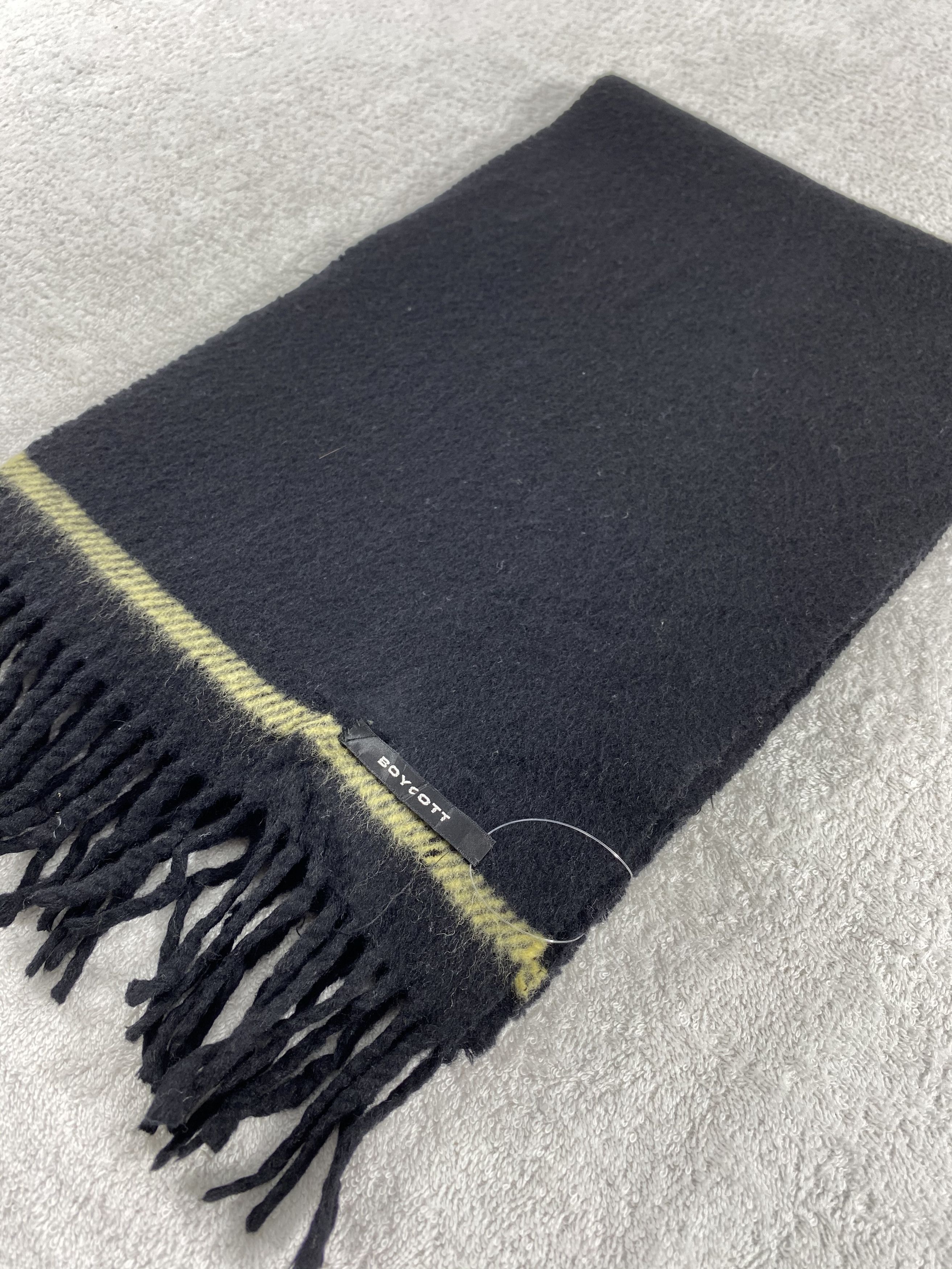 Boycott Vintage Boycott Scarf/Muffler/Neckwear MF802 Size ONE SIZE - 3 Thumbnail