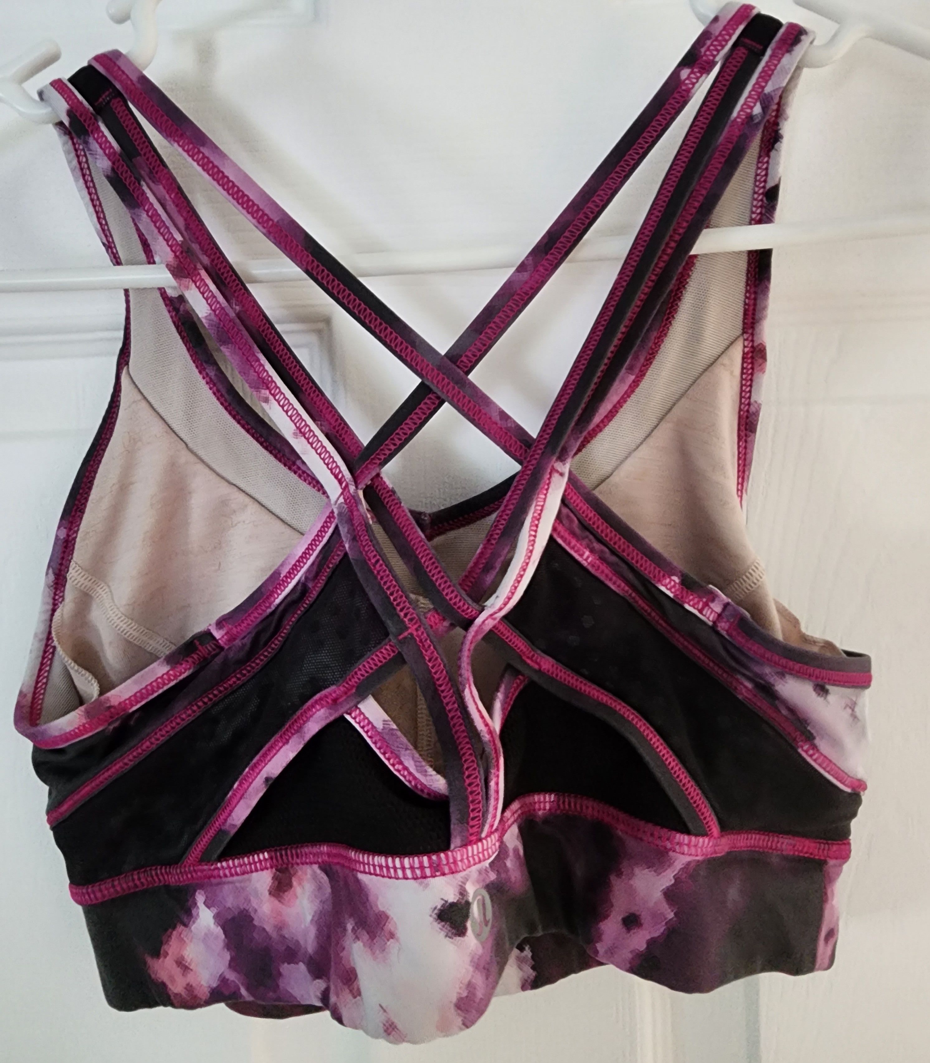 Lululemon Lululemon Strap It Like It's Hot Pixie Raspberry Black Bra S Size ONE SIZE - 2 Thumbnail