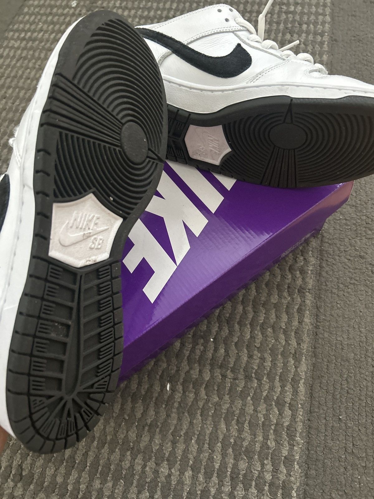 Nike Nike SB Dunk Low Pro Size US 10.5 / EU 43-44 - 5 Thumbnail