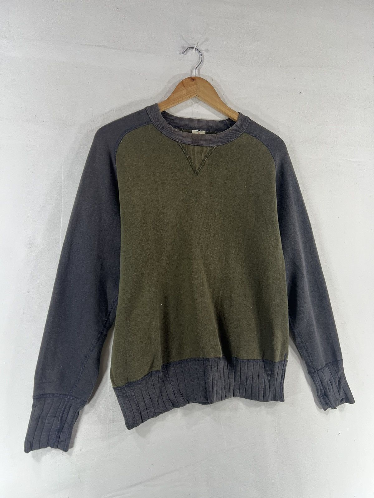 Japanese Brand × Two Moon × Vintage Vintage Two Moon Sweatshirt Size US L / EU 52-54 / 3 - 7 Thumbnail