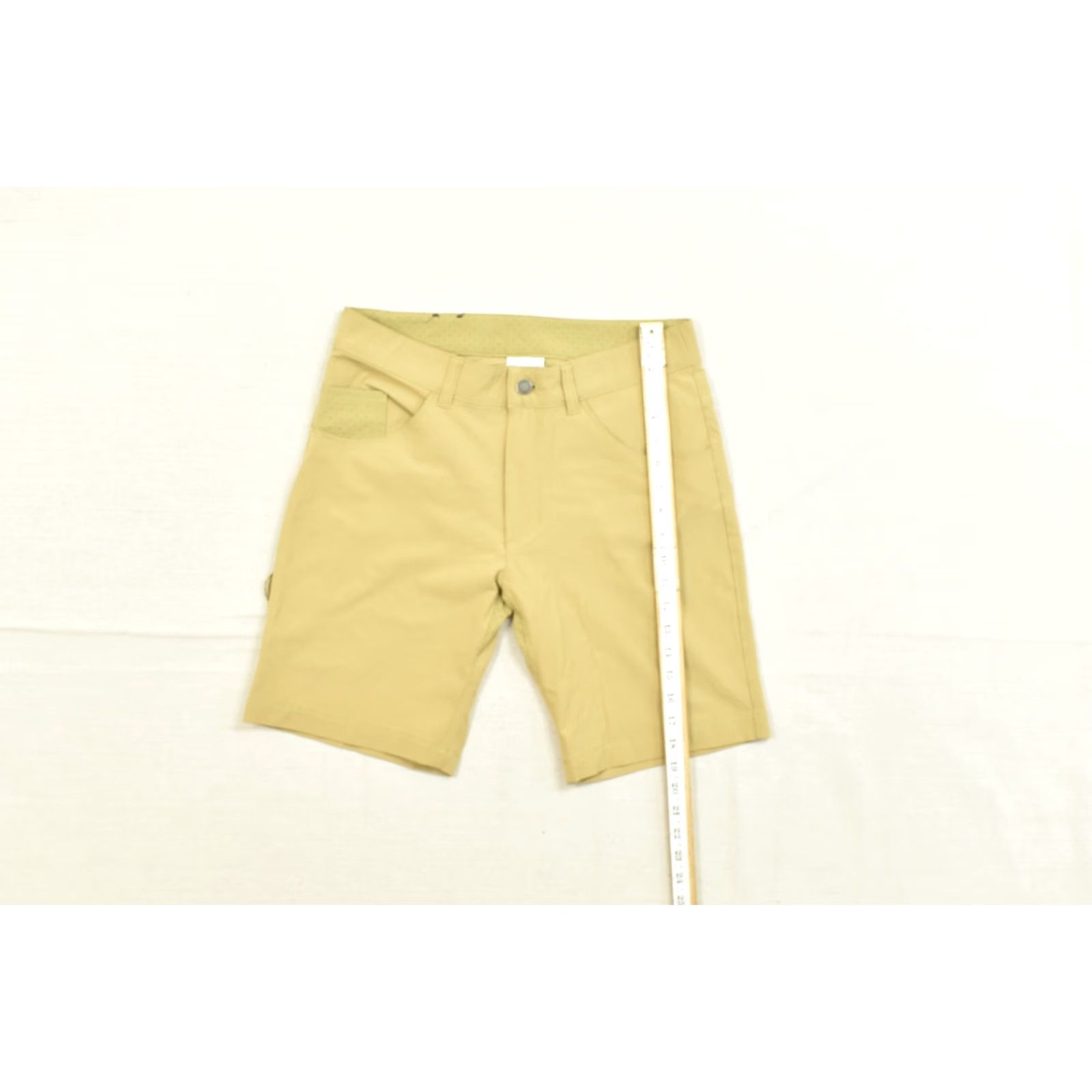 Vintage Columbia Men Flat Front Hiking Performance Shorts Bermuda 30 Beige Tan Summer Spring Pockets Zip Size US 30 / EU 46 - 4 Thumbnail