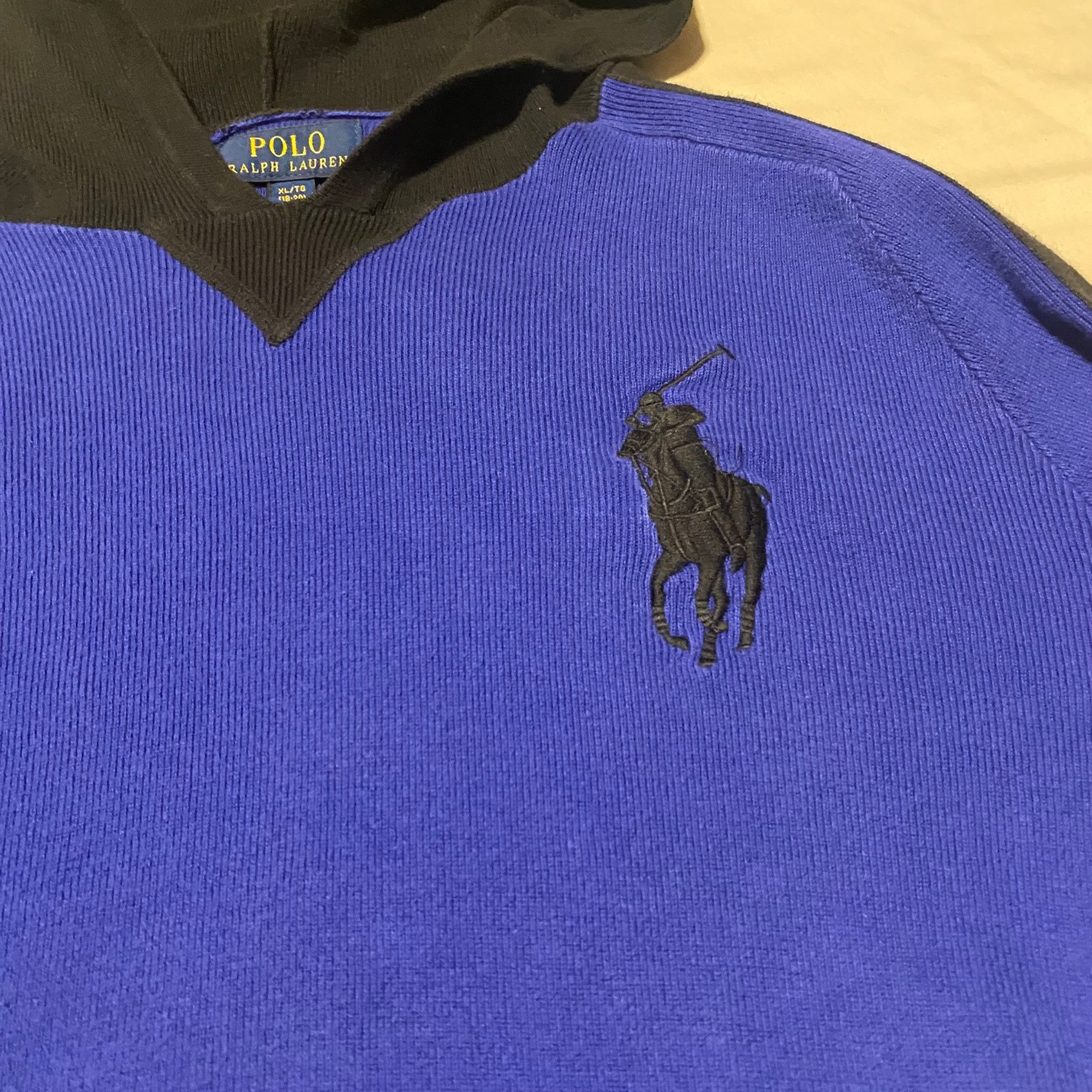 Polo Ralph Lauren Polo Ralph Lauren Boys Blue & Black Hooded Sweatshirt XL (18 Size US XL / EU 56 / 4 - 3 Thumbnail