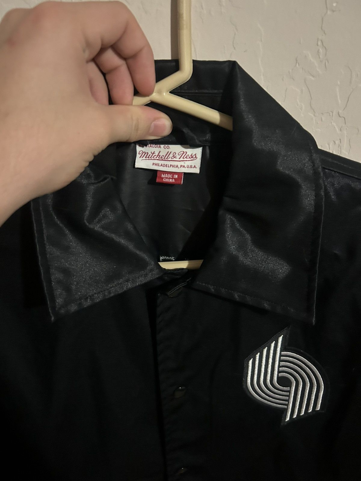 Mitchell & Ness Vintage Portland Trail Blazers Mitchell & Ness Jacket Size M Size US M / EU 48-50 / 2 - 3 Thumbnail
