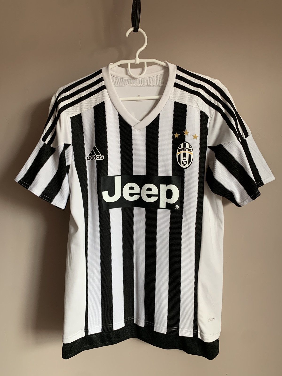 Adidas Juventus Home Football Shirt Adidas Soccer Jersey Size M Size US M / EU 48-50 / 2 - 1 Thumbnail
