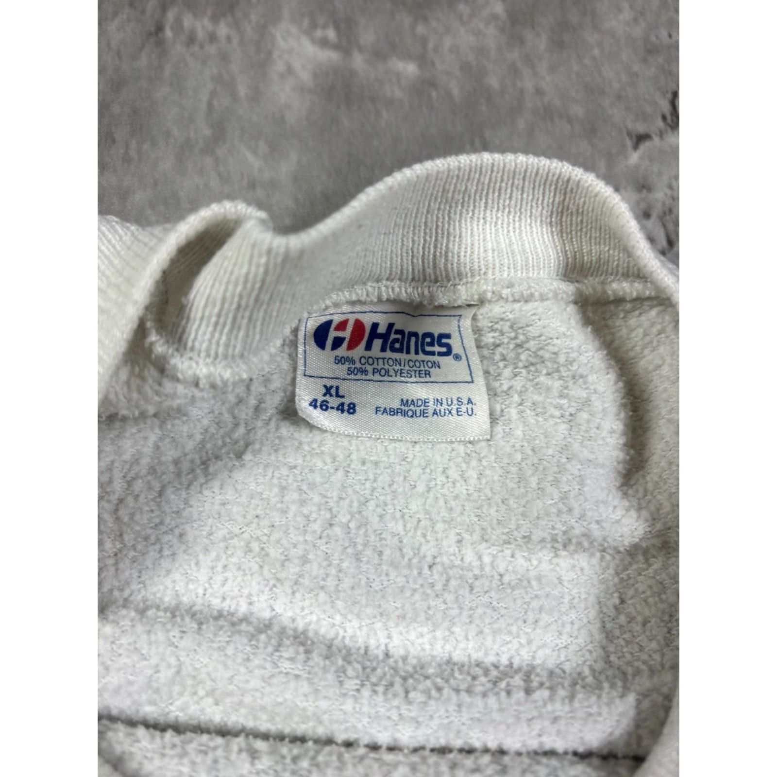 Hanes VINTAGE 80s West Maui Polo Club Raglin Sweatshirt Mens S White Graphic Print Hanes Cotton Fleece Pullover Size M? Size US S / EU 44-46 / 1 - 7 Thumbnail