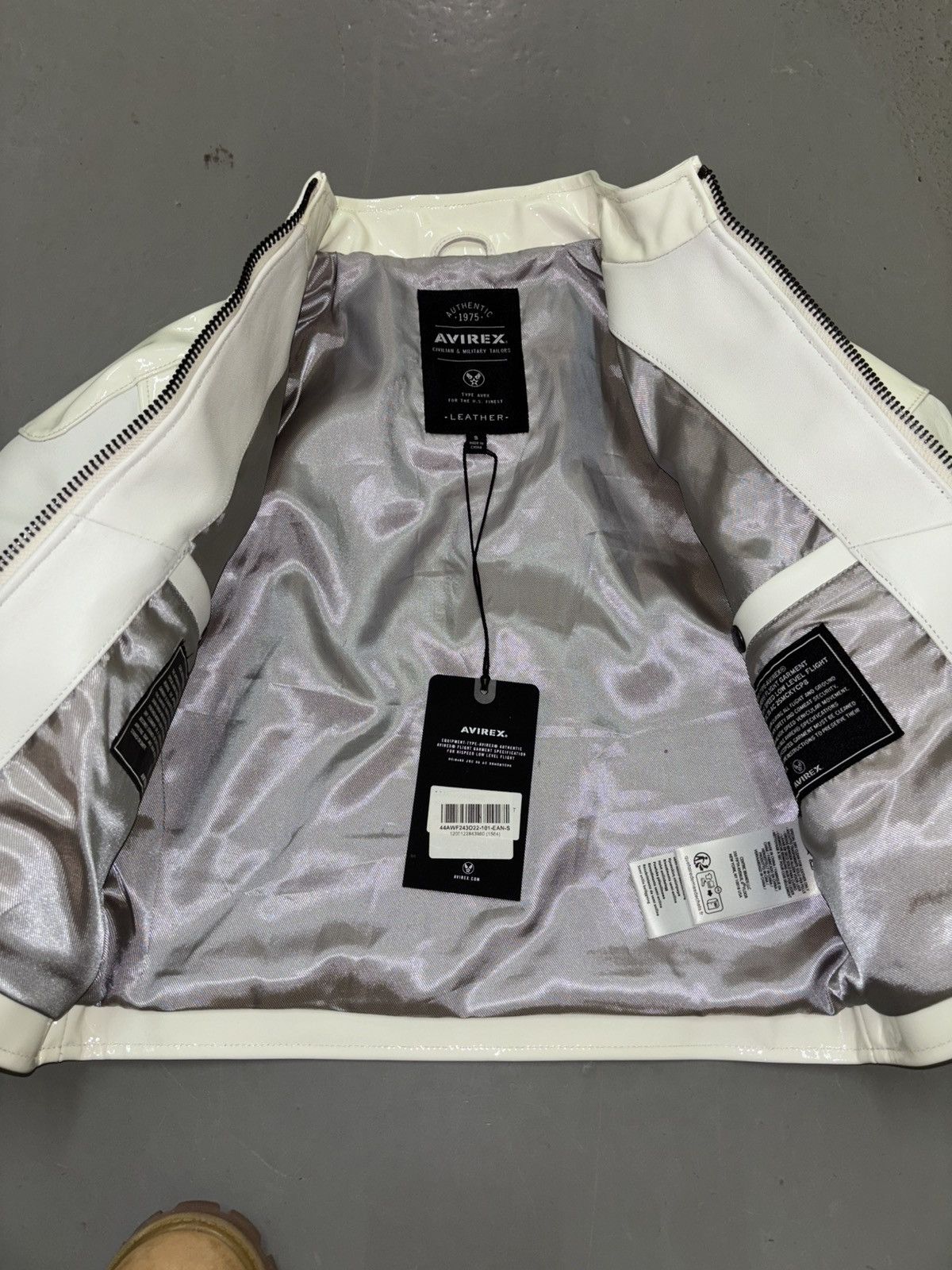 Avirex Womans Limited Edition Leather Avirex Jacket Size S / US 4 / IT 40 - 4 Thumbnail
