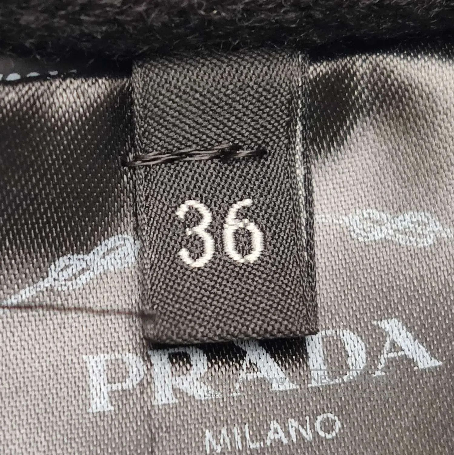 Prada Prada Logo Knit Crop Tank Top . Size XXS / US 00 / IT 34 - 6 Thumbnail