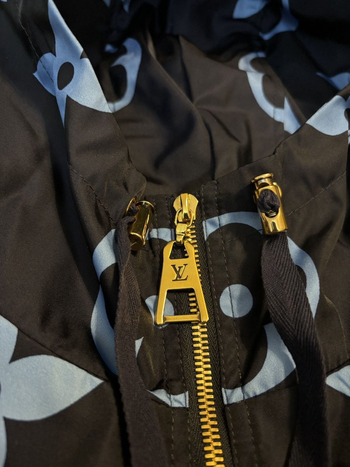 Louis Vuitton Louis Vuitton LV Monogram Midnight Hooded Jacket Size US XS / EU 42 / 0 - 5 Thumbnail