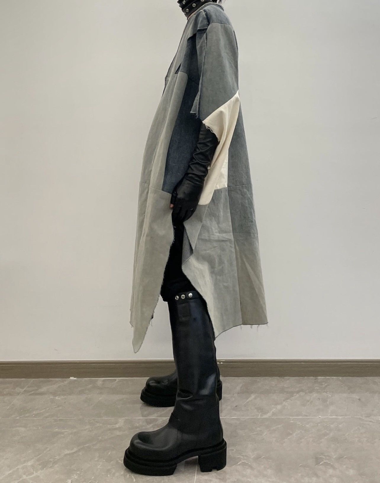 Rick Owens *RARE*Rick Owens Peter denim patchwork cloak onesize Size US M / EU 48-50 / 2 - 5 Thumbnail