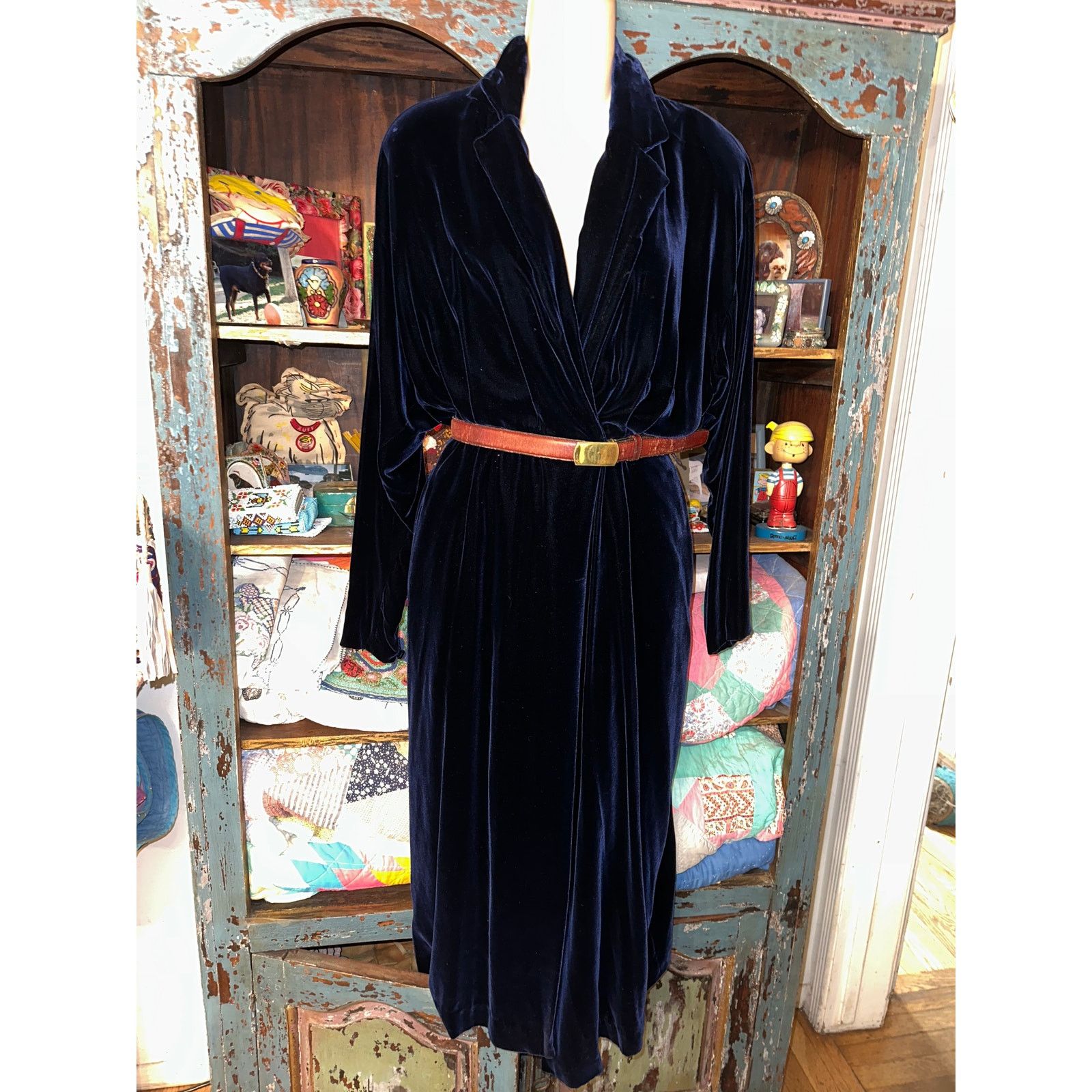 Ralph Lauren VINTAGE 80's RALPH LAUREN NAVY VELVET WRAP MIDI DRESS Size XS / US 0-2 / IT 36-38 - 8 Thumbnail