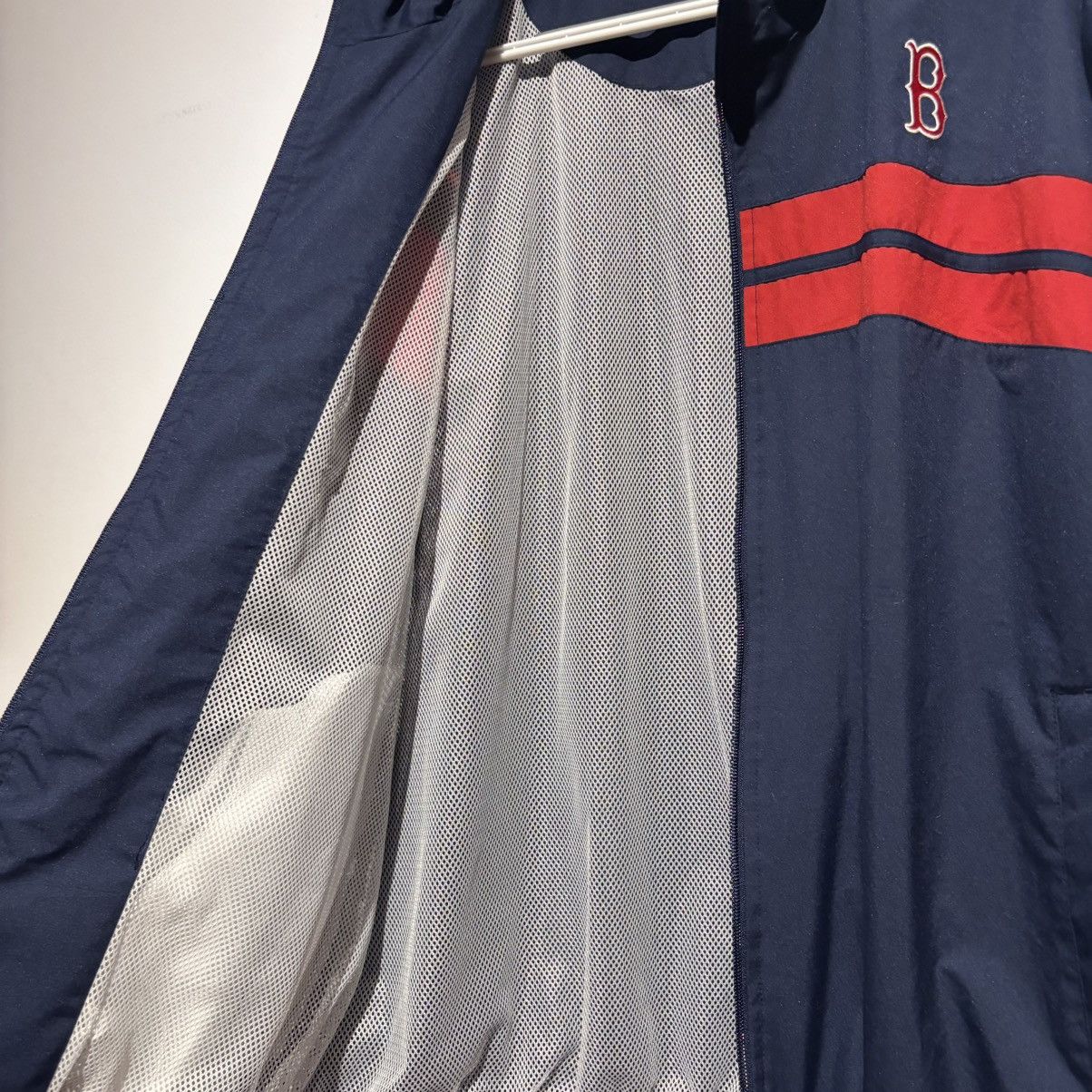Nike Vintage Y2K Nike Boston Red Sox Zip Jacket Windbreaker MLB Size US L / EU 52-54 / 3 - 11 Thumbnail