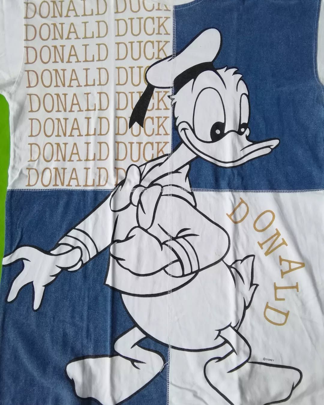 Disney Vintage Disney Donald Duck Graphic Two Tone Tees Size US L / EU 52-54 / 3 - 2 Thumbnail