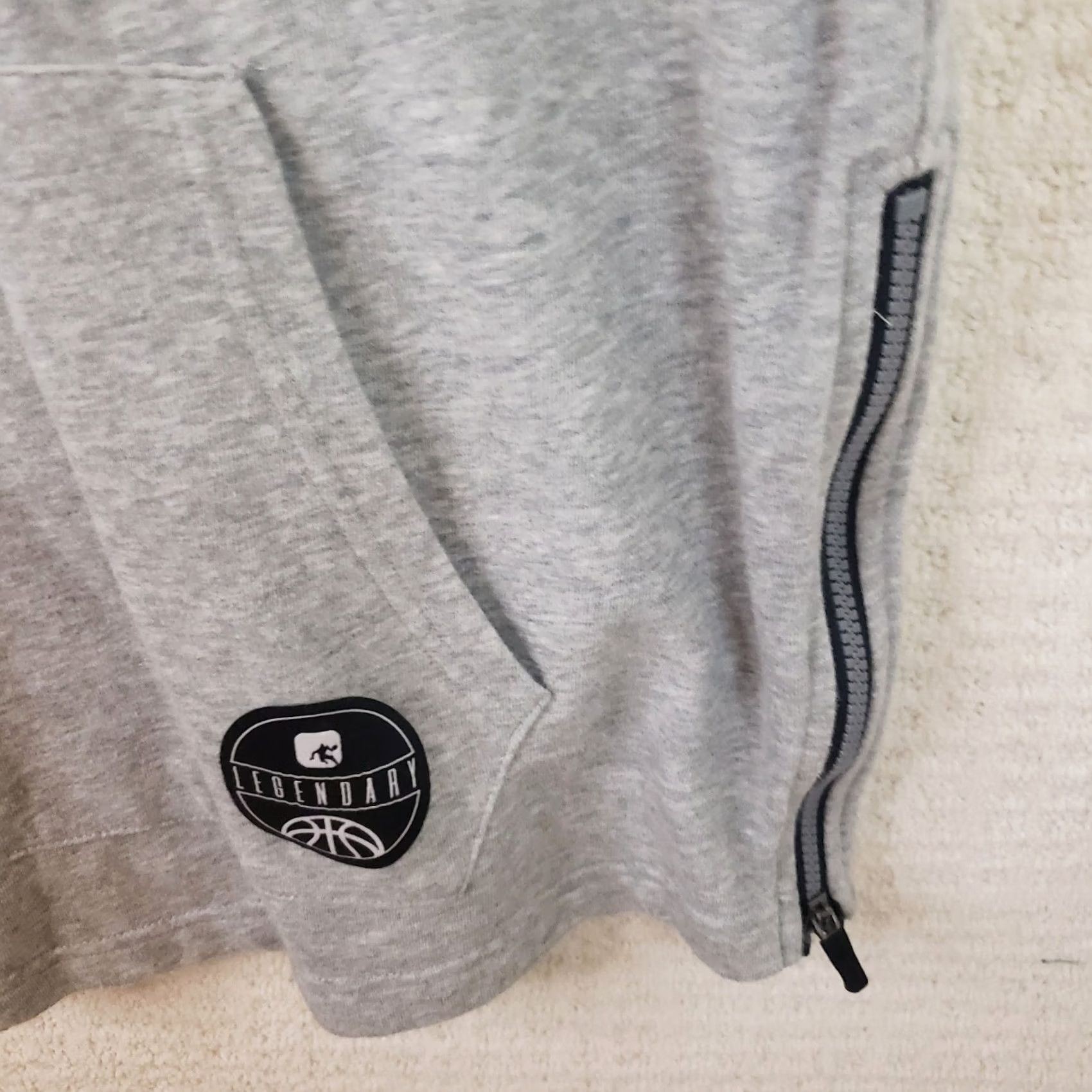 Vintage AND1 Legendary Sleeveless Hoodie Mens XL Gray Pullover with Side Zipper Size US XL / EU 56 / 4 - 6 Thumbnail