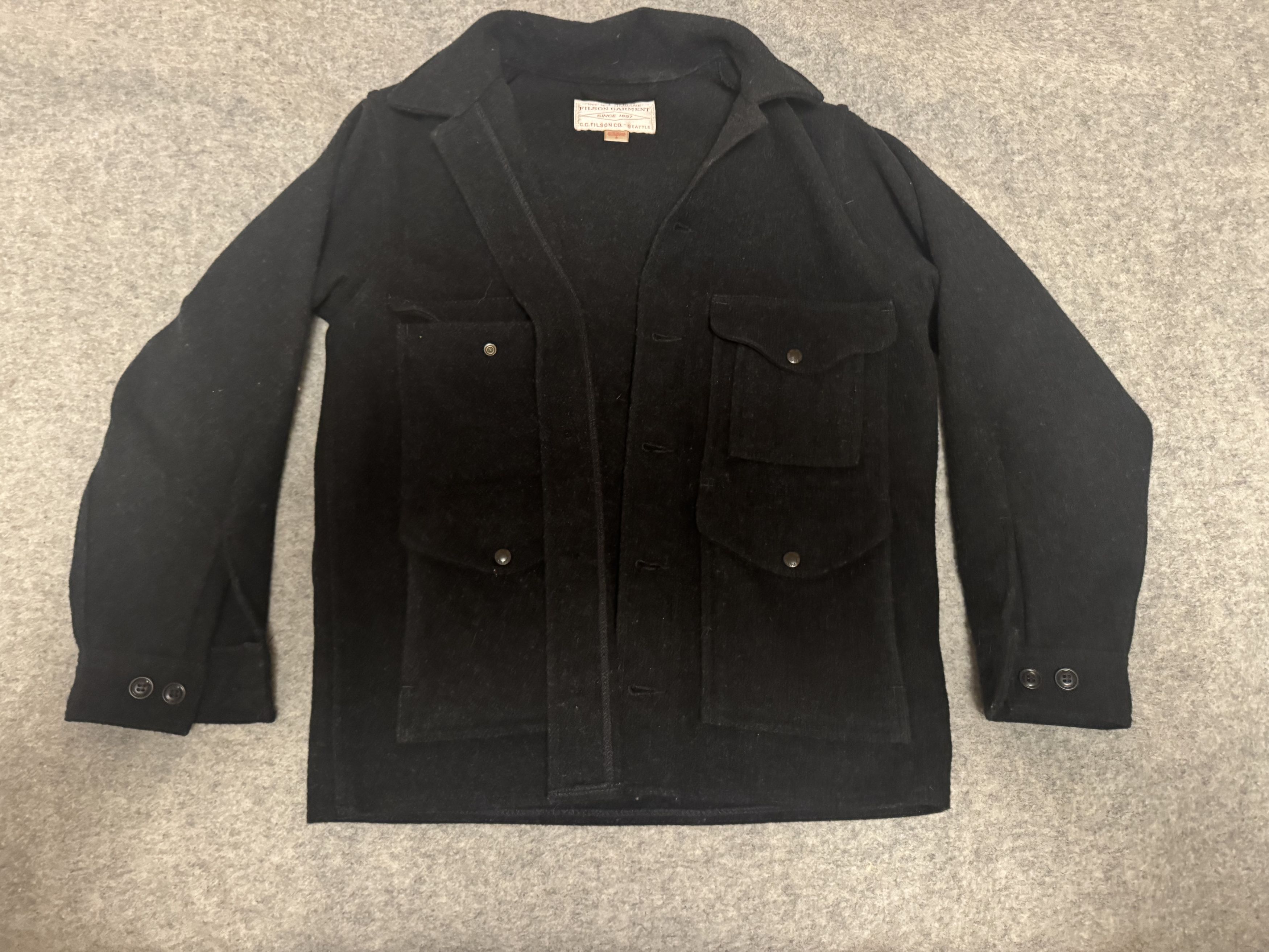 Filson Filson 40s-style Mackinaw Wool Cruiser Jacket Charcoal SM Size US S / EU 44-46 / 1 - 1 Thumbnail
