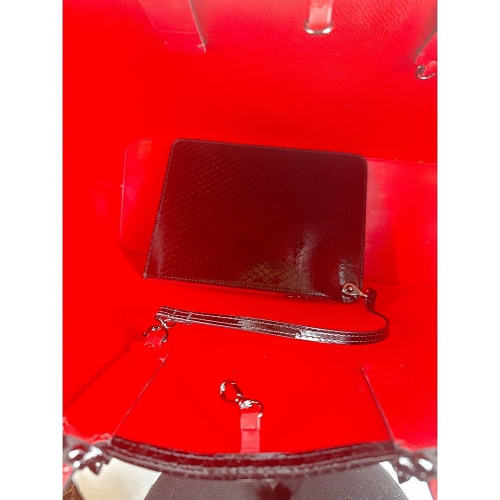 Christian Louboutin Christian Louboutin Cabata Birdy Patent Tote-Rare & Stunning Size ONE SIZE - 6 Thumbnail