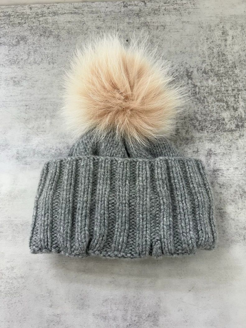 Loro Piana LORO PIANA Gray knitted hat with real fox pom-poms Size ONE SIZE - 2 Thumbnail