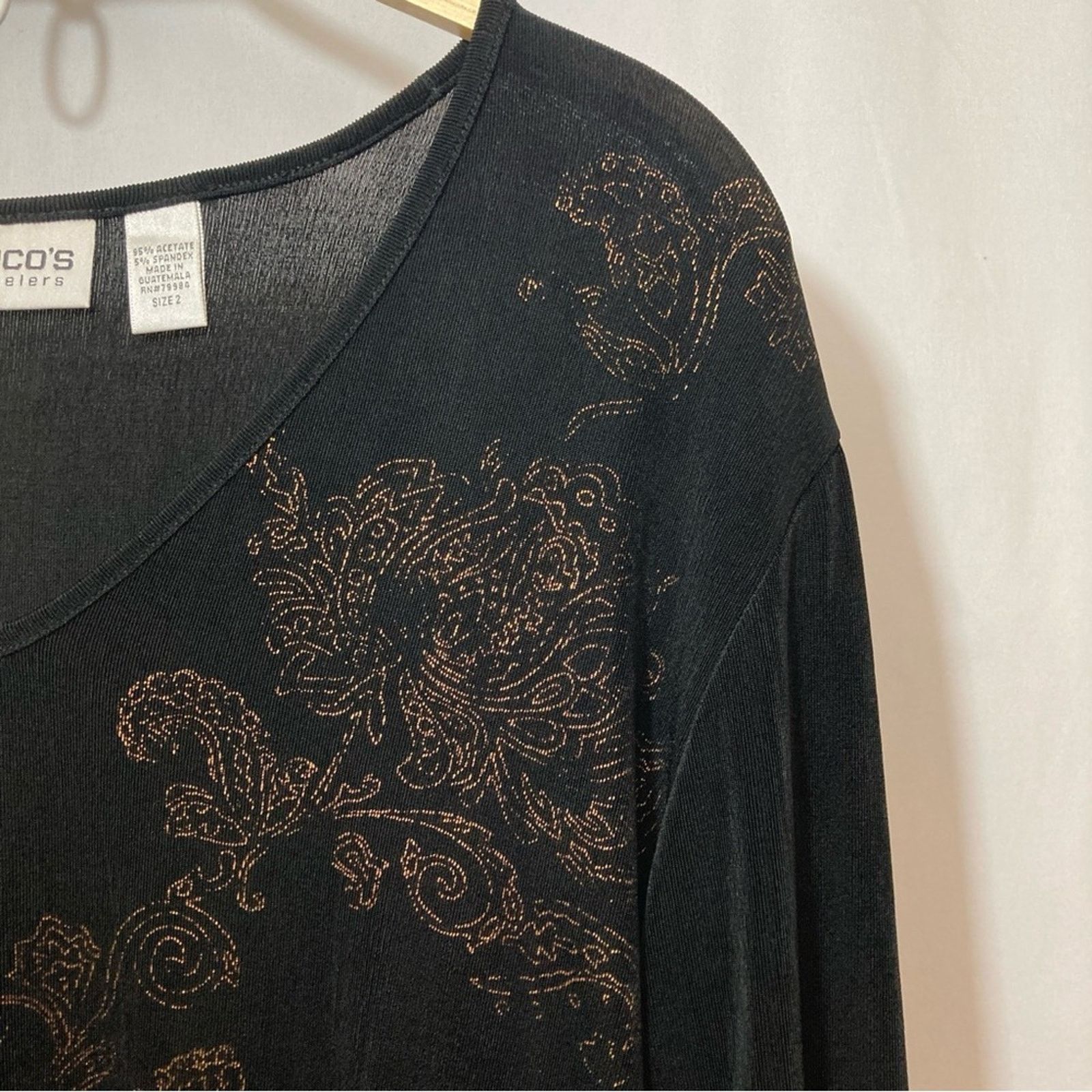 Other Chico’s Travelers Black Gold Floral Long Sleeve V-neck Top Size L / US 10 / IT 46 - 2 Thumbnail