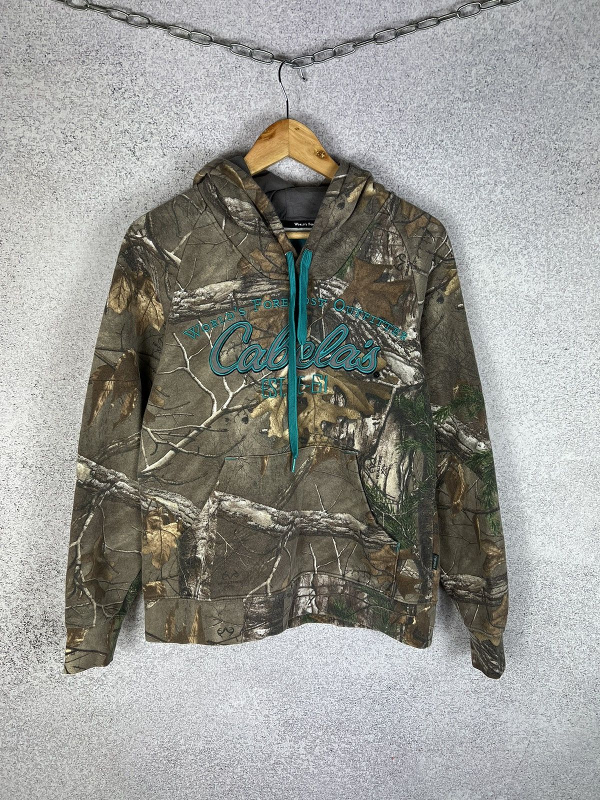 Cabelas Vintage Cabelas Realtree Camo Hoodie Sweatshirt Size US M / EU 48-50 / 2 - 1 Thumbnail