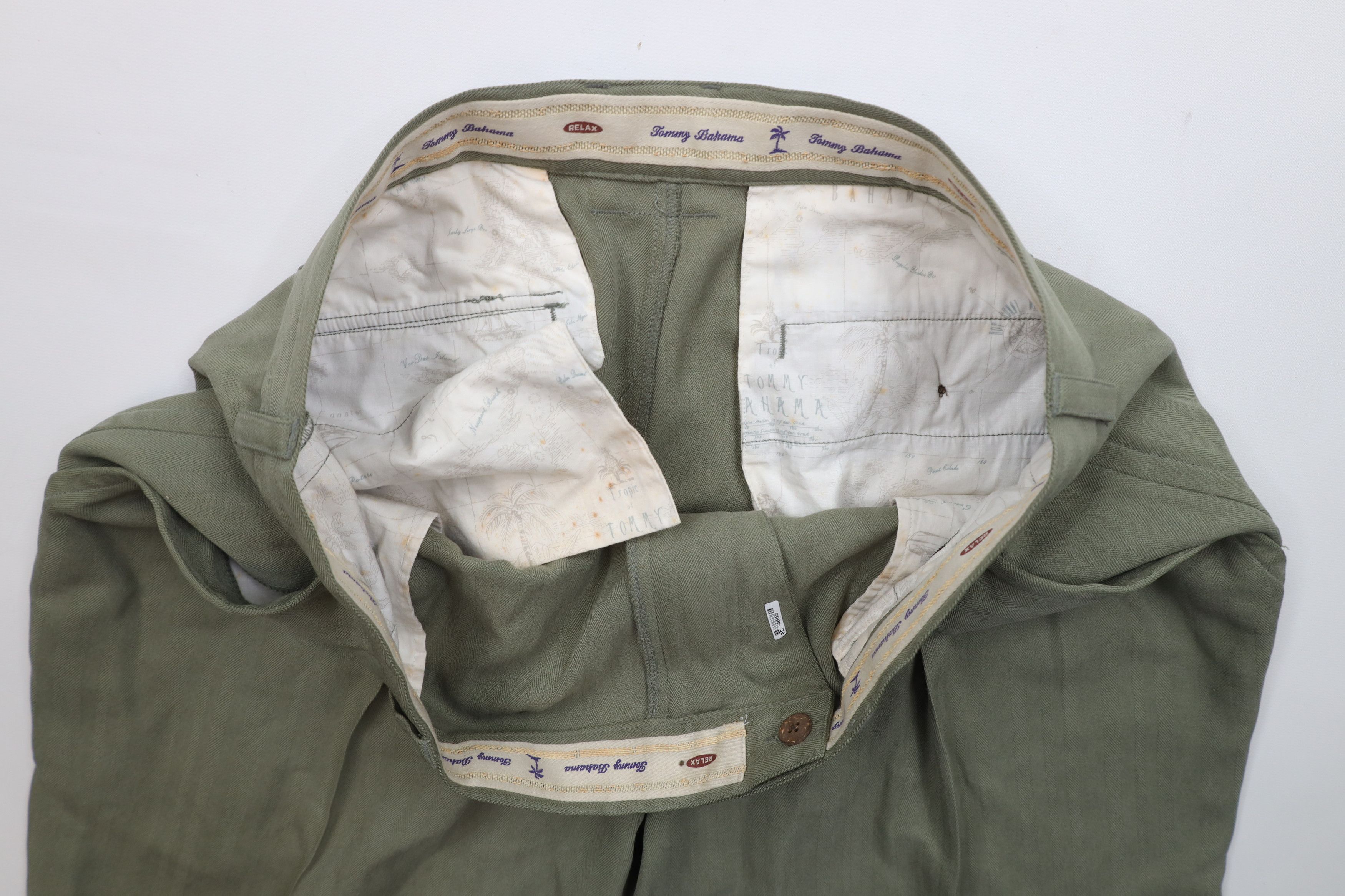 Tommy Bahama × Vintage Vintage 90s Tommy Bahama Relax Herringbone Pleated Shorts Size US 36 / EU 52 - 6 Thumbnail