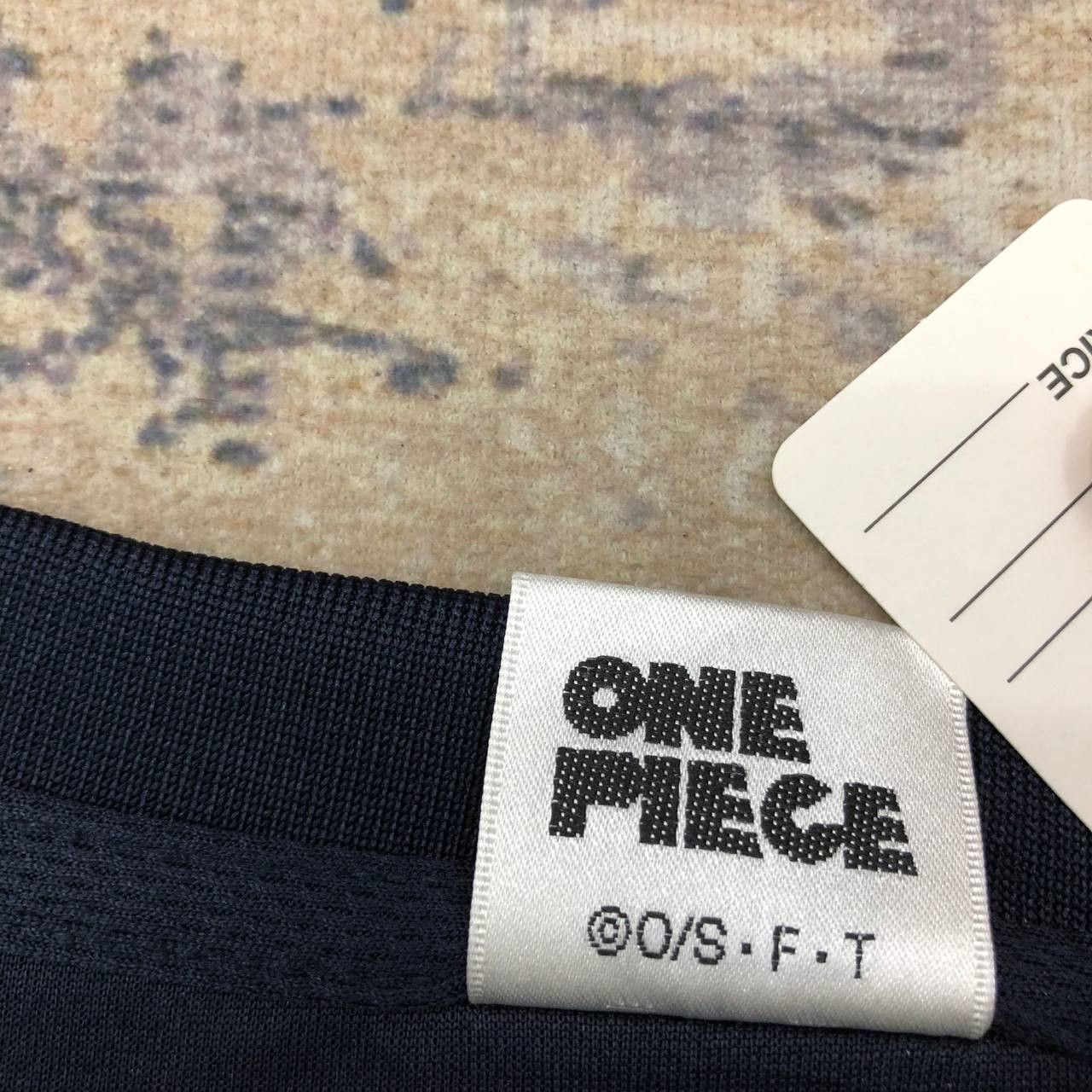 One Piece T428 ONE PIECE X IGNIO ANIME JAPAN JERSEY Size US L / EU 52-54 / 3 - 5 Thumbnail