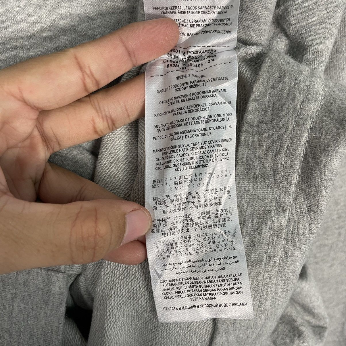 Guess Guess Crewneck Sweatshirt Size US M / EU 48-50 / 2 - 14 Thumbnail
