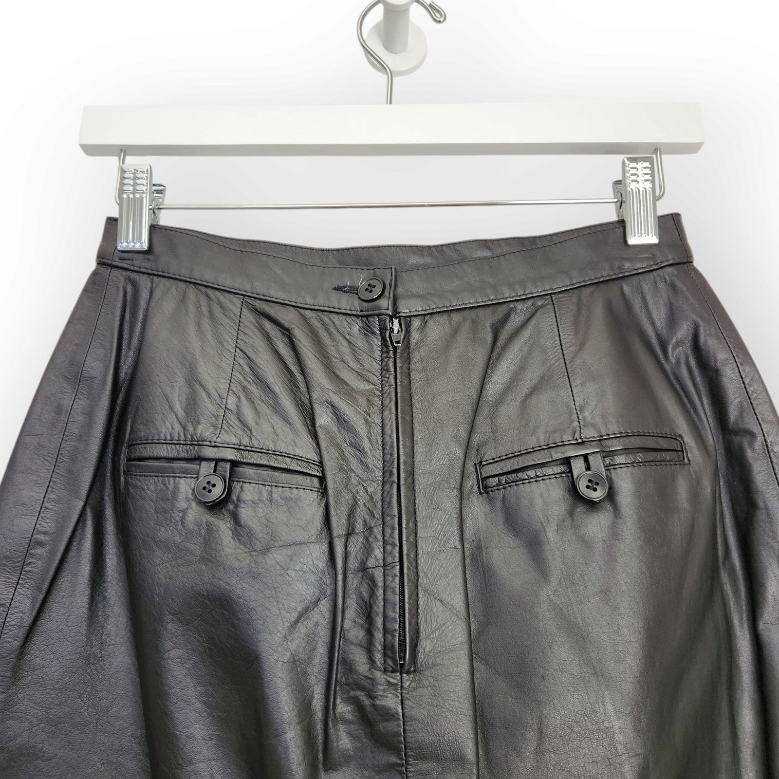 Vintage Vintage CJ Todd Saks Fifth Avenue Leather Pencil Skirt 0 Size 25" / US 0 / IT 36 - 7 Thumbnail