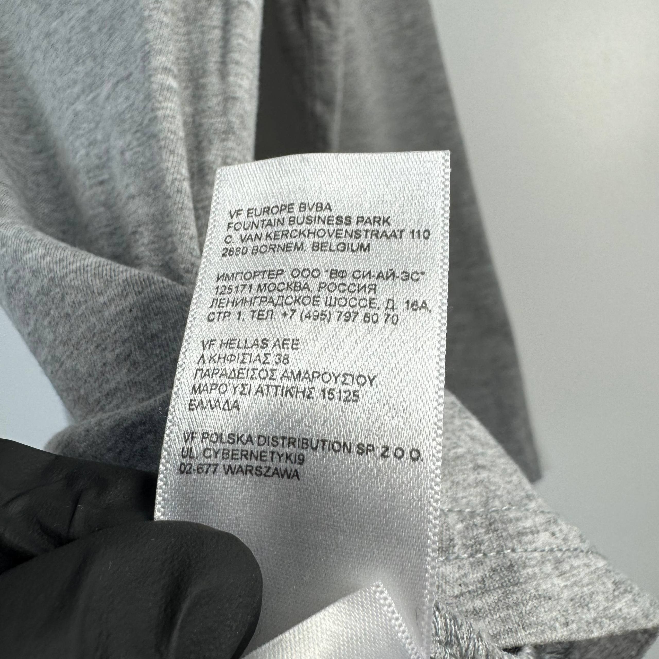 The North Face The North Face Long Sleeve T-Shirt Grey Womens Size XS Size XS / US 0-2 / IT 36-38 - 7 Thumbnail
