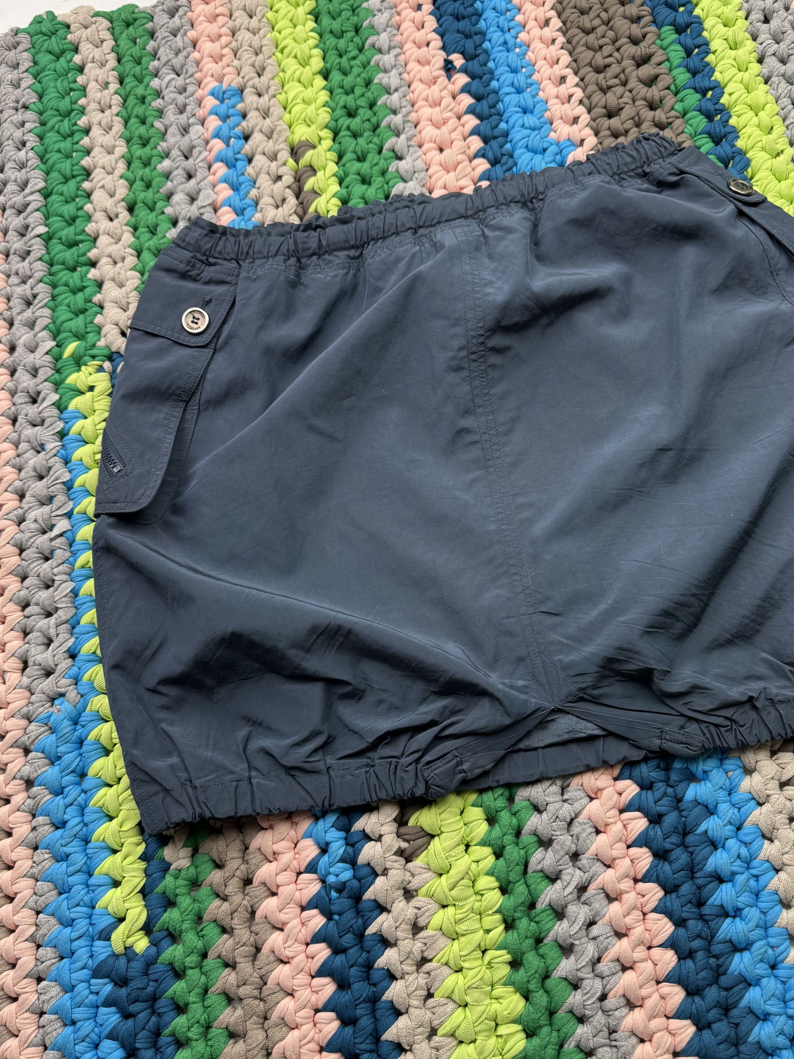 Burberry Burberry Vintage Mini Skirt (V163)(D10) Size 27" / US 4 / IT 40 - 8 Thumbnail