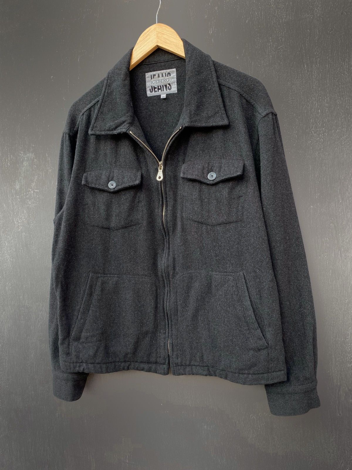 Iceberg Iceberg Vintage Cashmere/Wool jacket size 48 Size US M / EU 48-50 / 2 - 1 Thumbnail