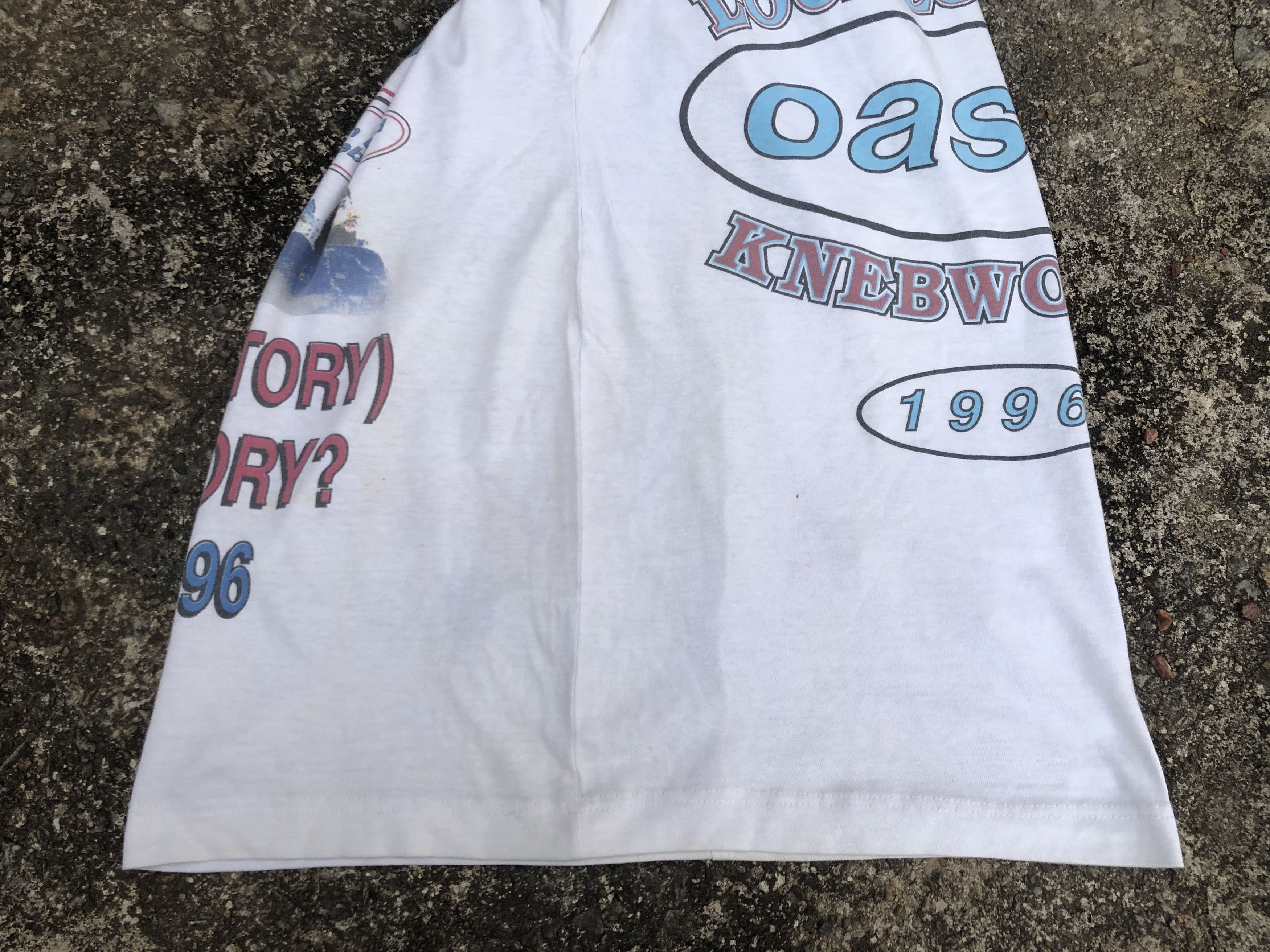 Band Tees 🔥Vintage 96' OASIS Loch Lomond Knebworth Brit Band T-Shirt Size US S / EU 44-46 / 1 - 8 Thumbnail