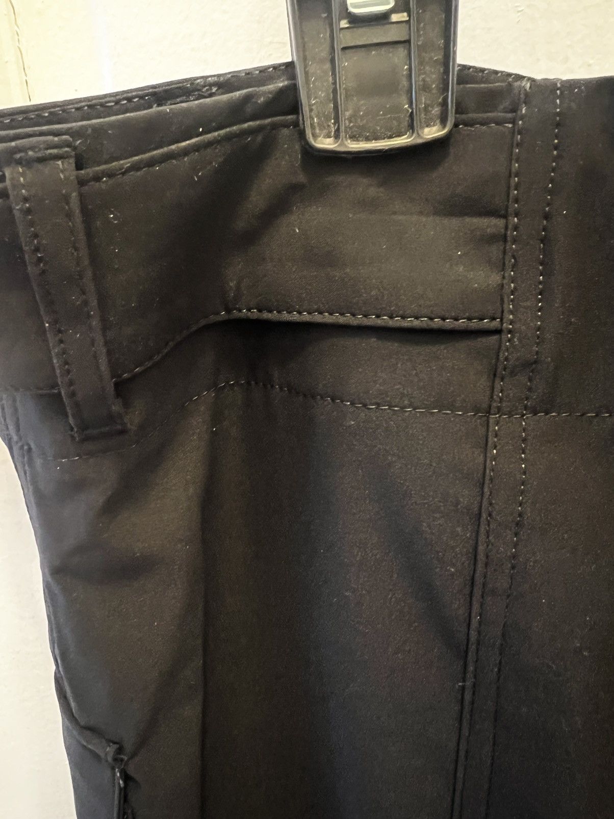 The Viridi-anne NWT $610 f/w25 Stretch Tech Cargo Pants Size US 34 / EU 50 - 5 Thumbnail