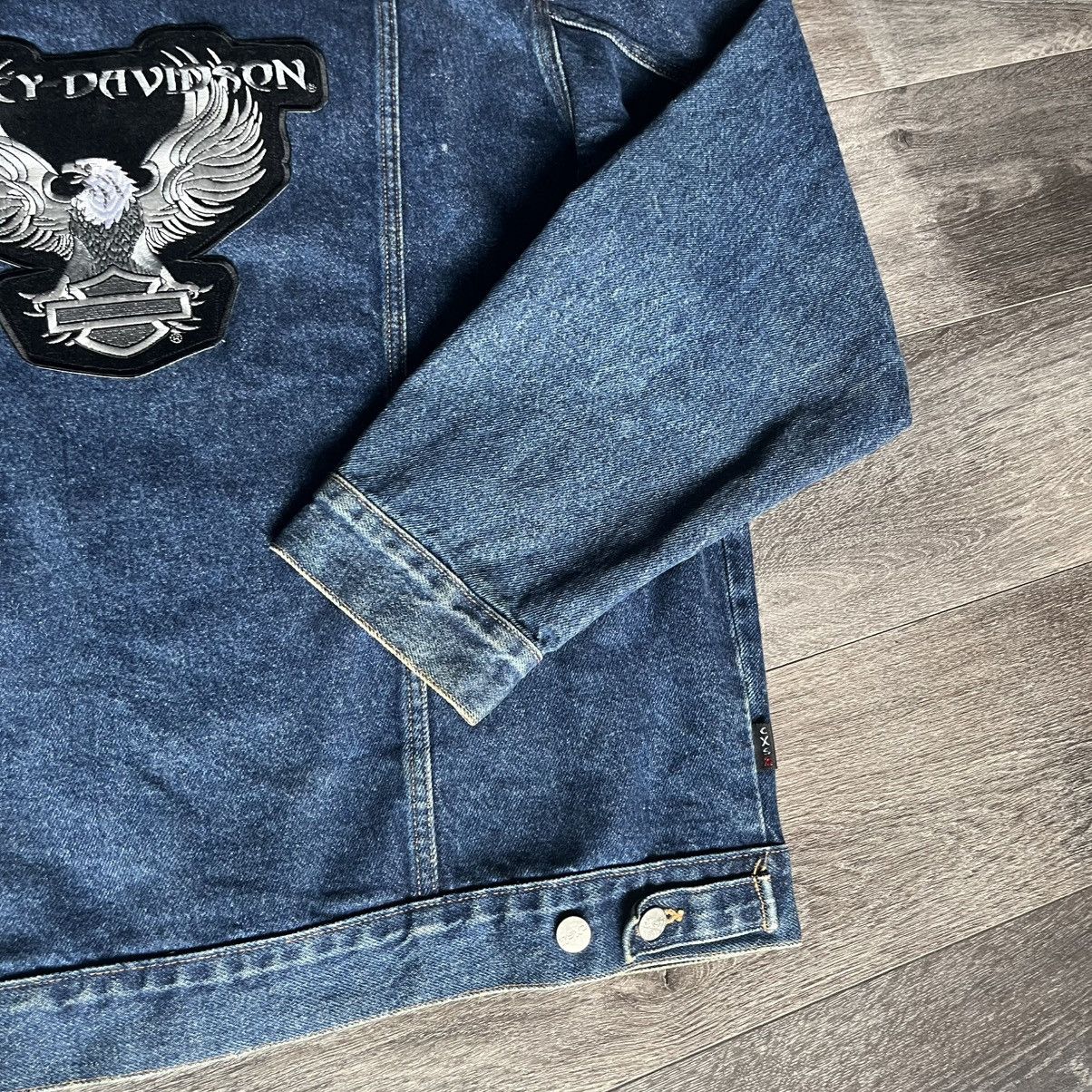 Harley Davidson Vintage 90s Harley Davidson Eagle Patch Denim Trucker Jacket Size US XL / EU 56 / 4 - 6 Thumbnail