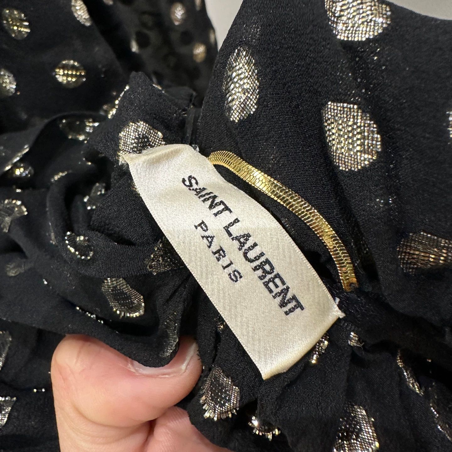 Saint Laurent Paris SAINT LAURENT silk shawl all-over polka dot sash F38 Size S / US 4 / IT 40 - 3 Thumbnail