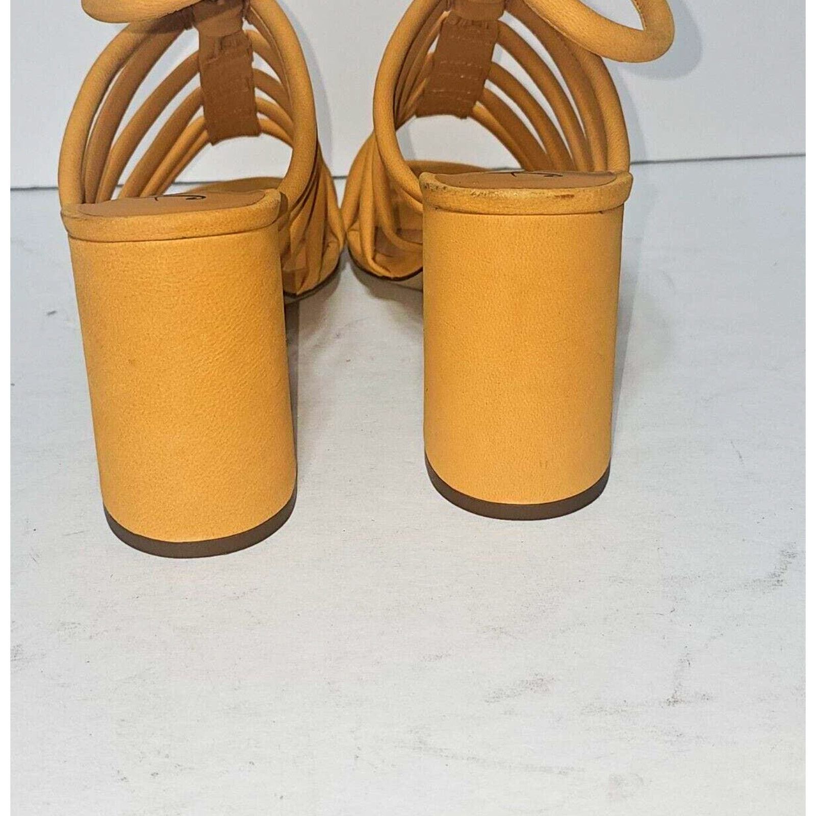 Free People Free People Colette Cinched Sandals Heel Mustard Leather 9.5 Size US 9.5 / IT 39.5 - 11 Thumbnail