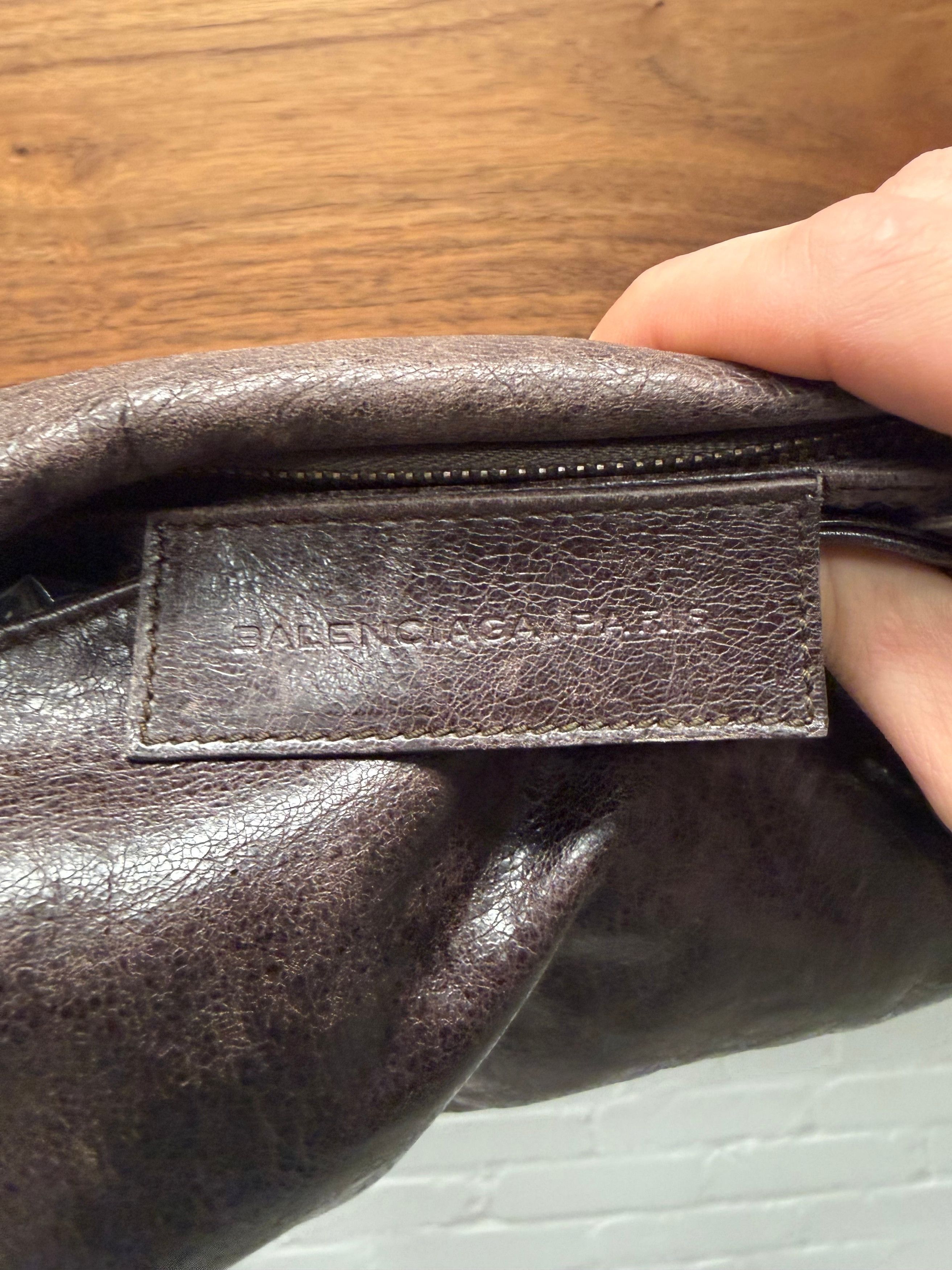 Balenciaga Balenciaga ‘Agneau’ Tumbled Brown Leather Shoulder Messenger Bag Size ONE SIZE - 5 Thumbnail