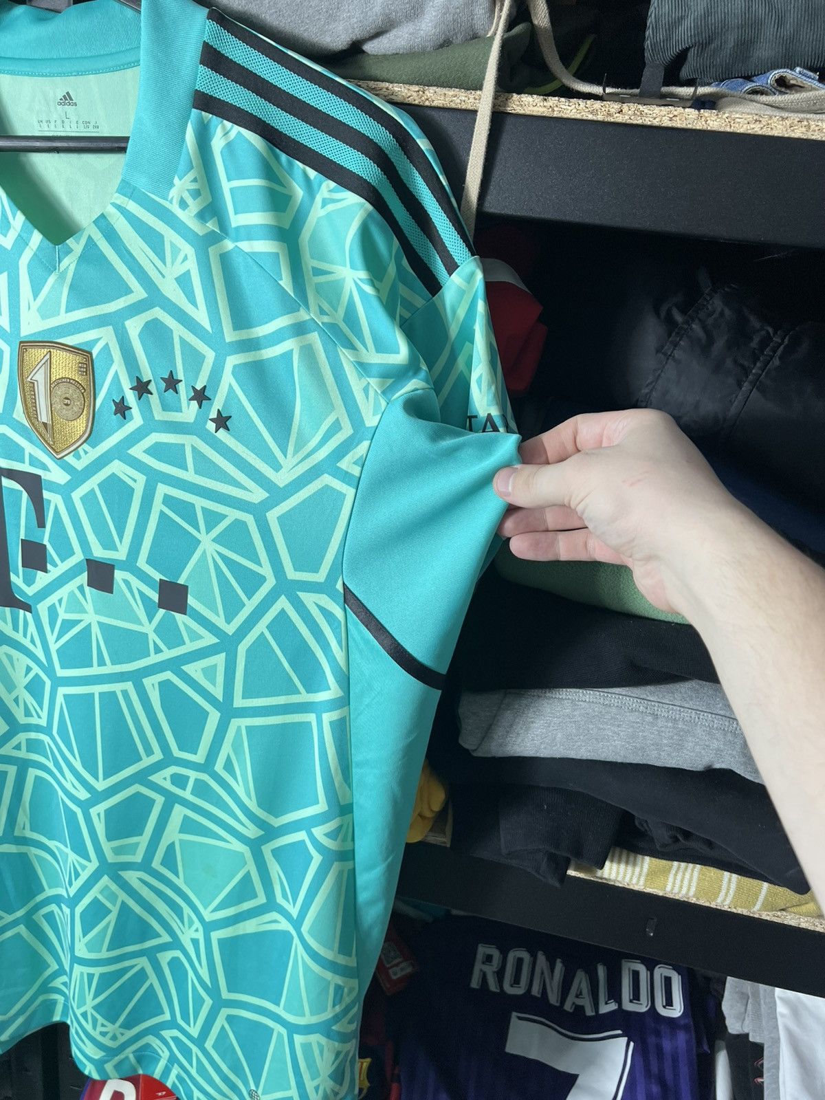 Adidas Adidas FC Bayern Munich Sommer #27 Football Jersey Shirt Size US L / EU 52-54 / 3 - 14 Thumbnail