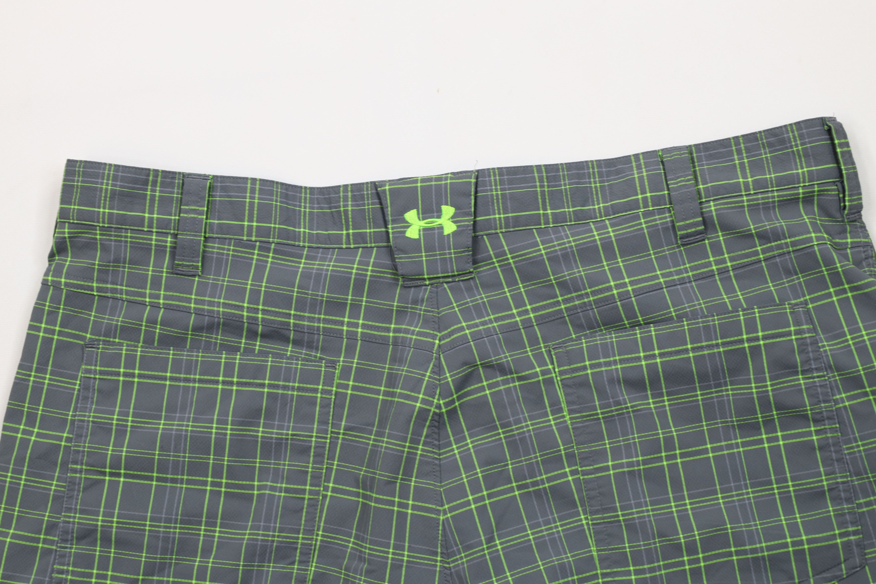 Under Armour Under Armour Stretch Golfing Golf Chino Shorts Gray Plaid Size US 36 / EU 52 - 9 Thumbnail