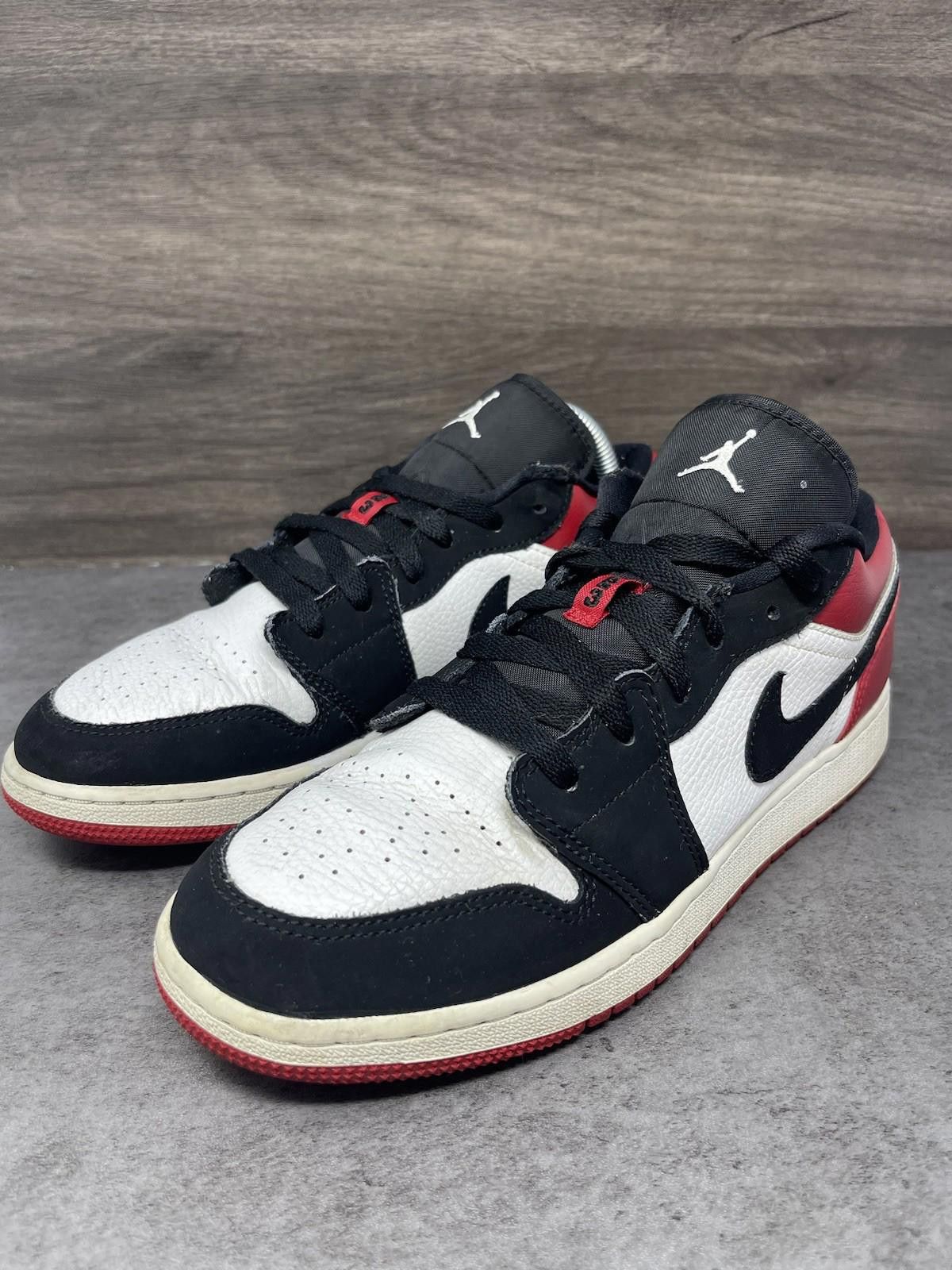 Jordan Brand Air Jordan 1 Low Shoes Size 7Y GS Size US 7 / EU 40 - 2 Thumbnail