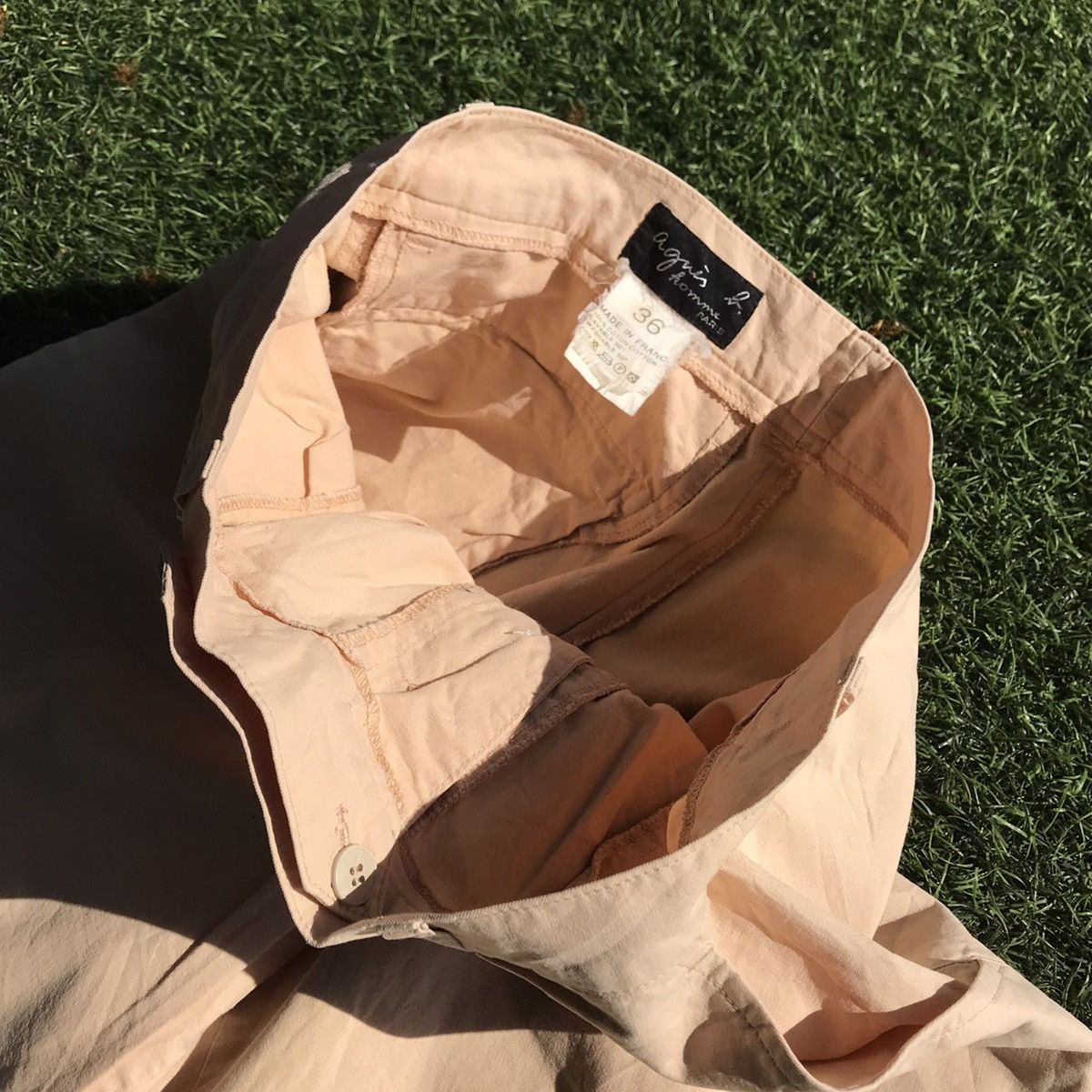 Designer × agnes b. Vintage Agnes B France Short pants khaki khakis beige Size US 34 / EU 50 - 2 Thumbnail