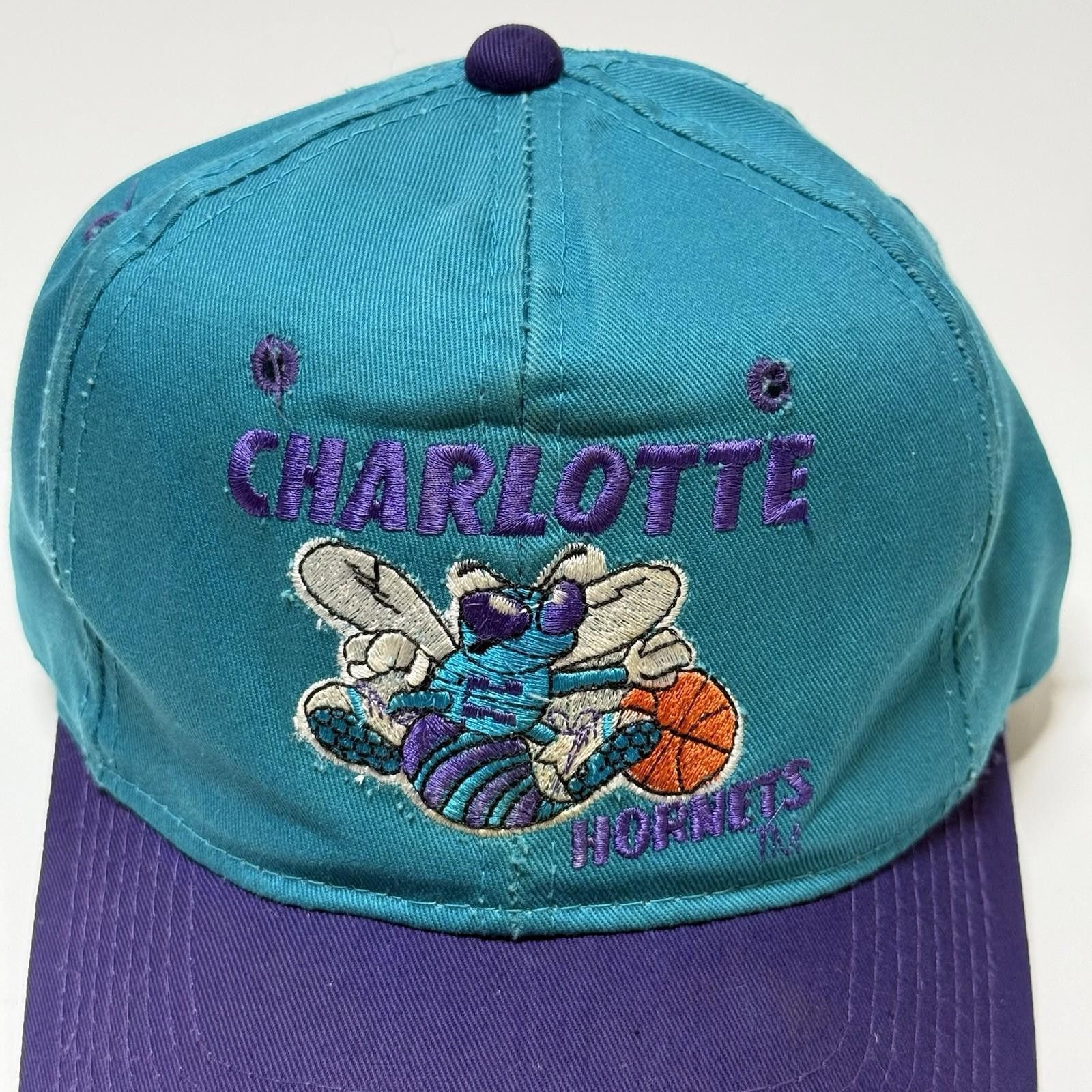 Other 90s Charlotte Hornets Snapback O/S Men’s Size ONE SIZE - 2 Thumbnail