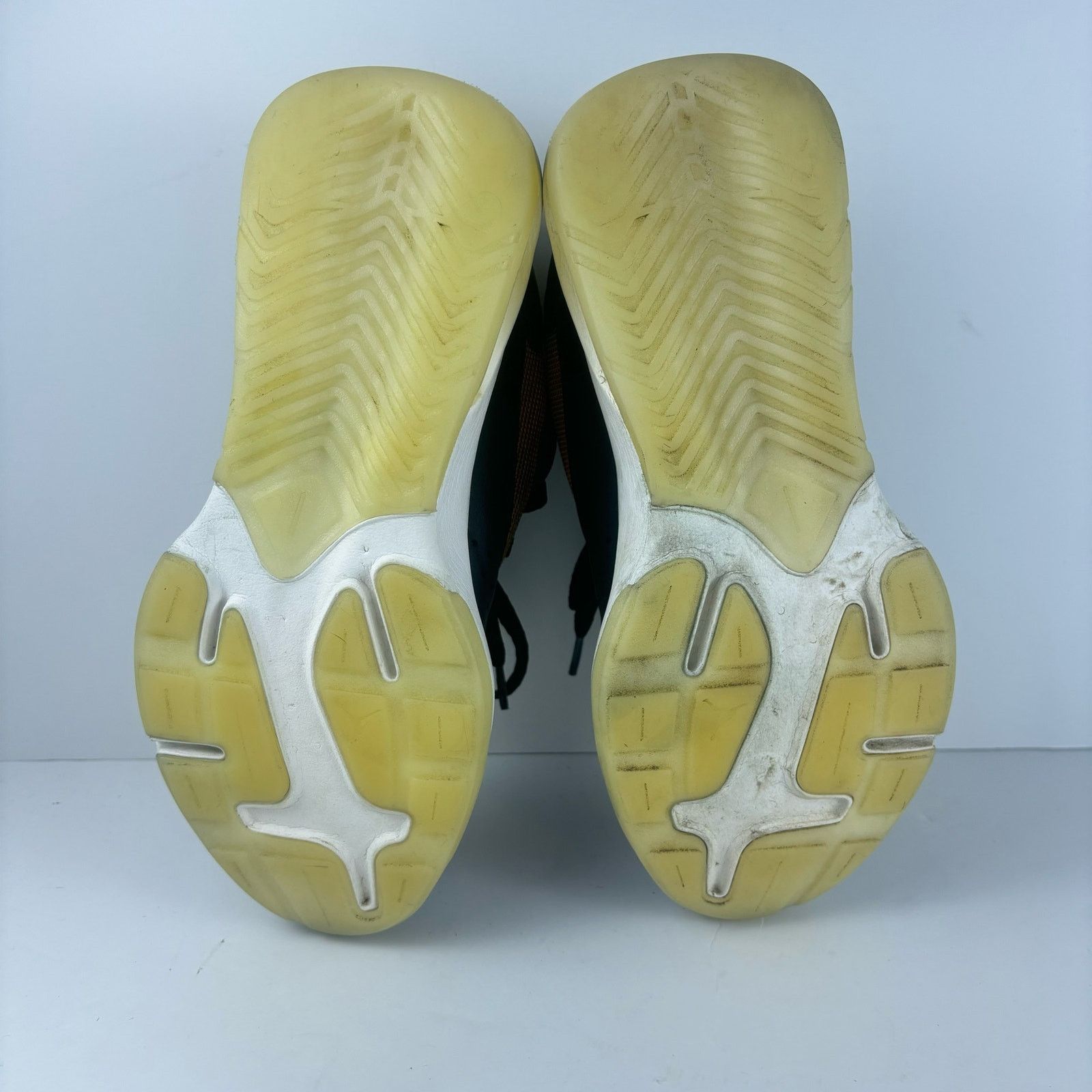 Jordan Brand Jordan Air 200E Hot Curry athletic streetwear sneaker mens 8 Size US 8 / EU 41 - 7 Thumbnail