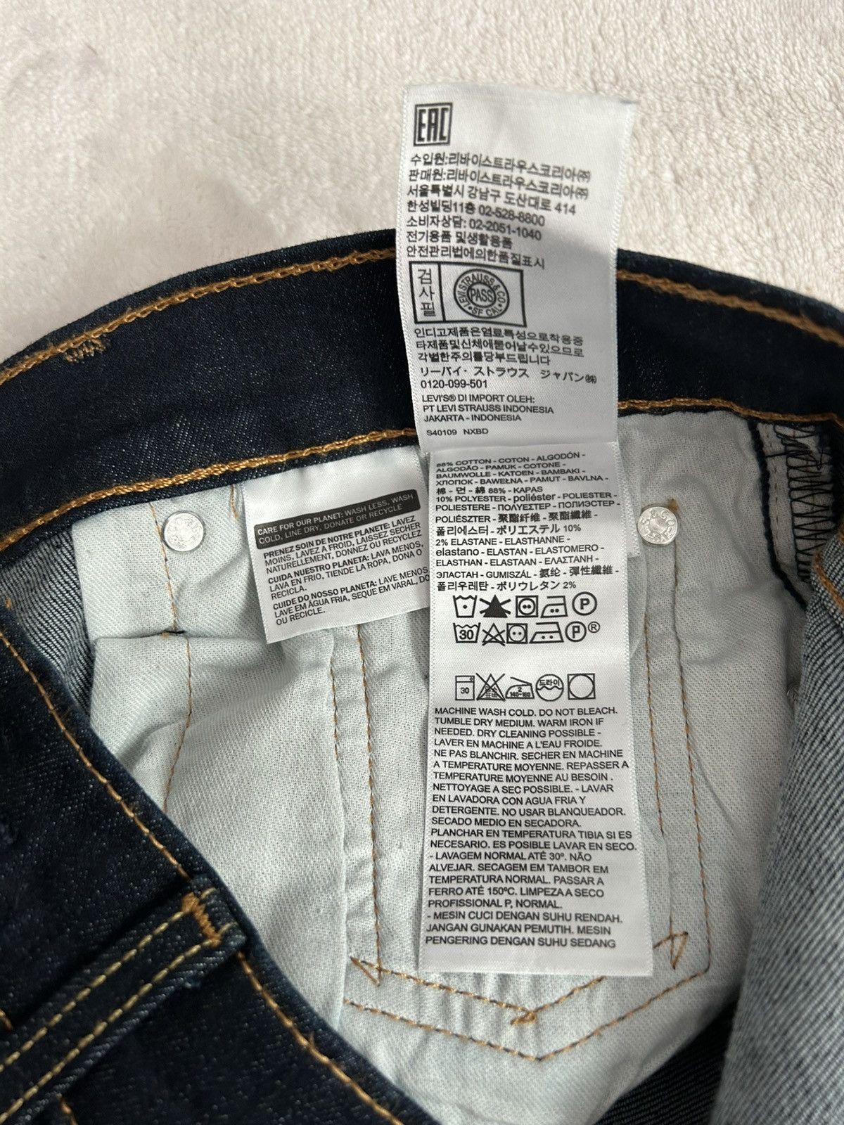 Levi's 502 Levi’s Size US 30 / EU 46 - 10 Thumbnail