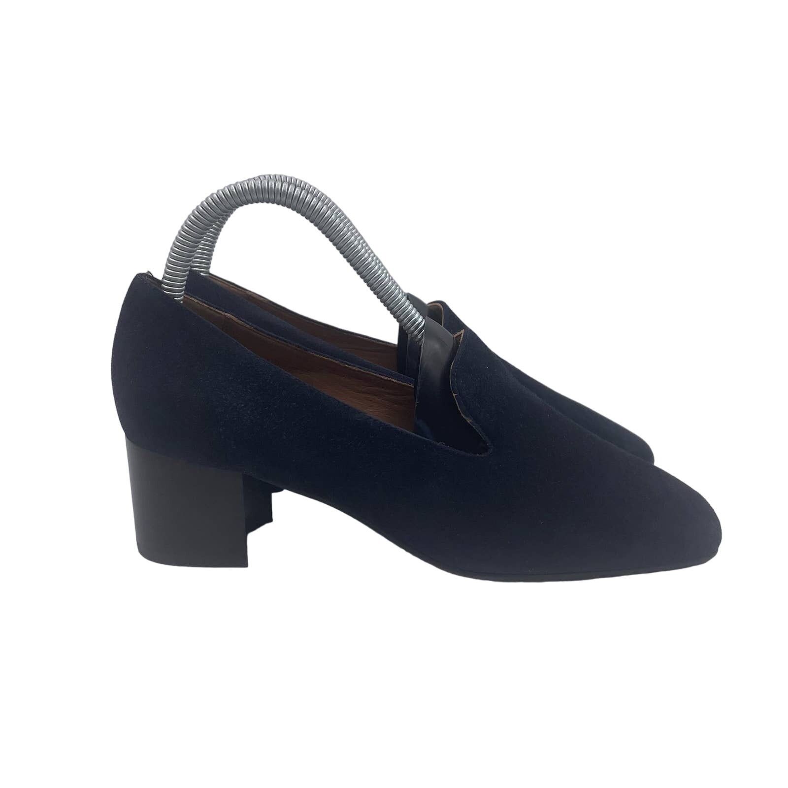 Aquatalia Aquatalia Marsha Suede Pumps Square Block Navy 7 Size US 7 / IT 37 - 2 Thumbnail