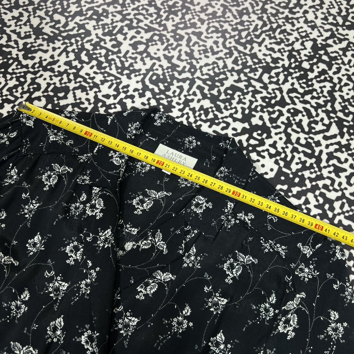 Laura Ashley Vintage Y2K Laura Ashley Archive Floral Flared Maxi Dress Size L / US 10 / IT 46 - 25 Thumbnail