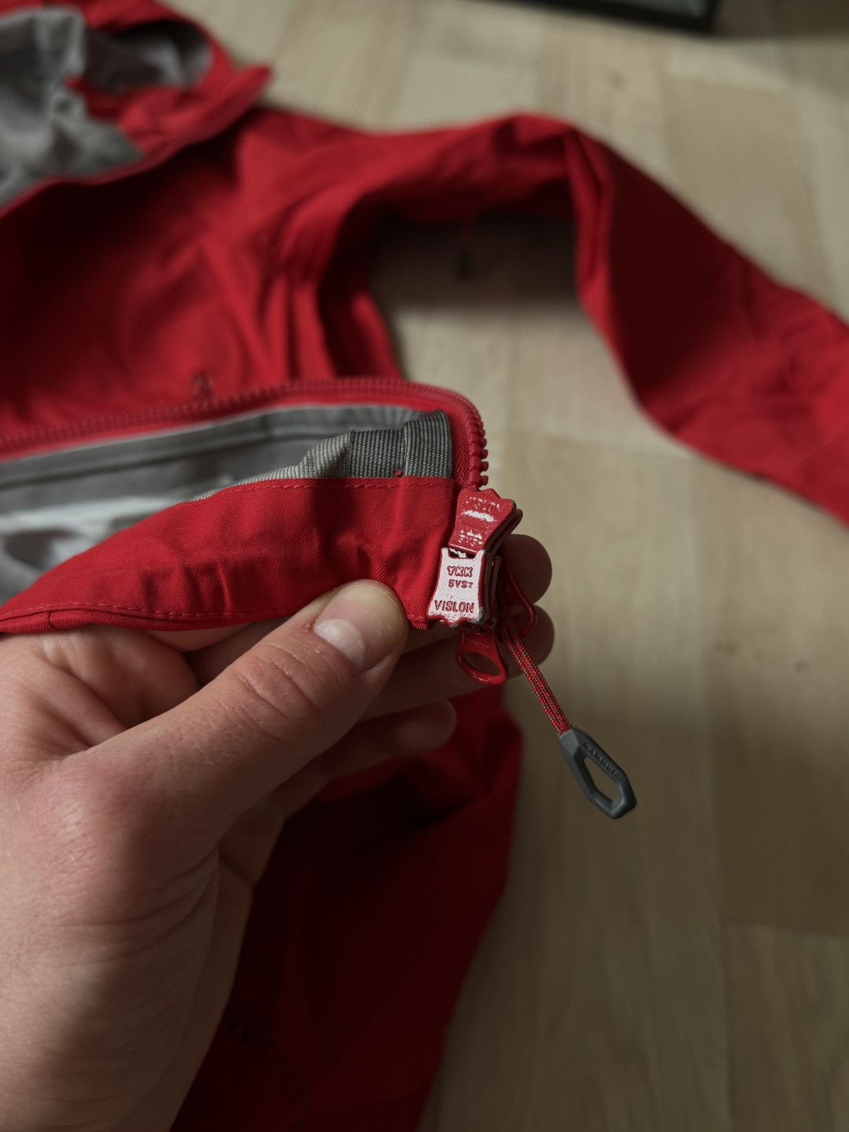 Mammut Mammut Masao Hooded Red Outdoor Jacket hiking trekking ski Size US M / EU 48-50 / 2 - 16 Thumbnail
