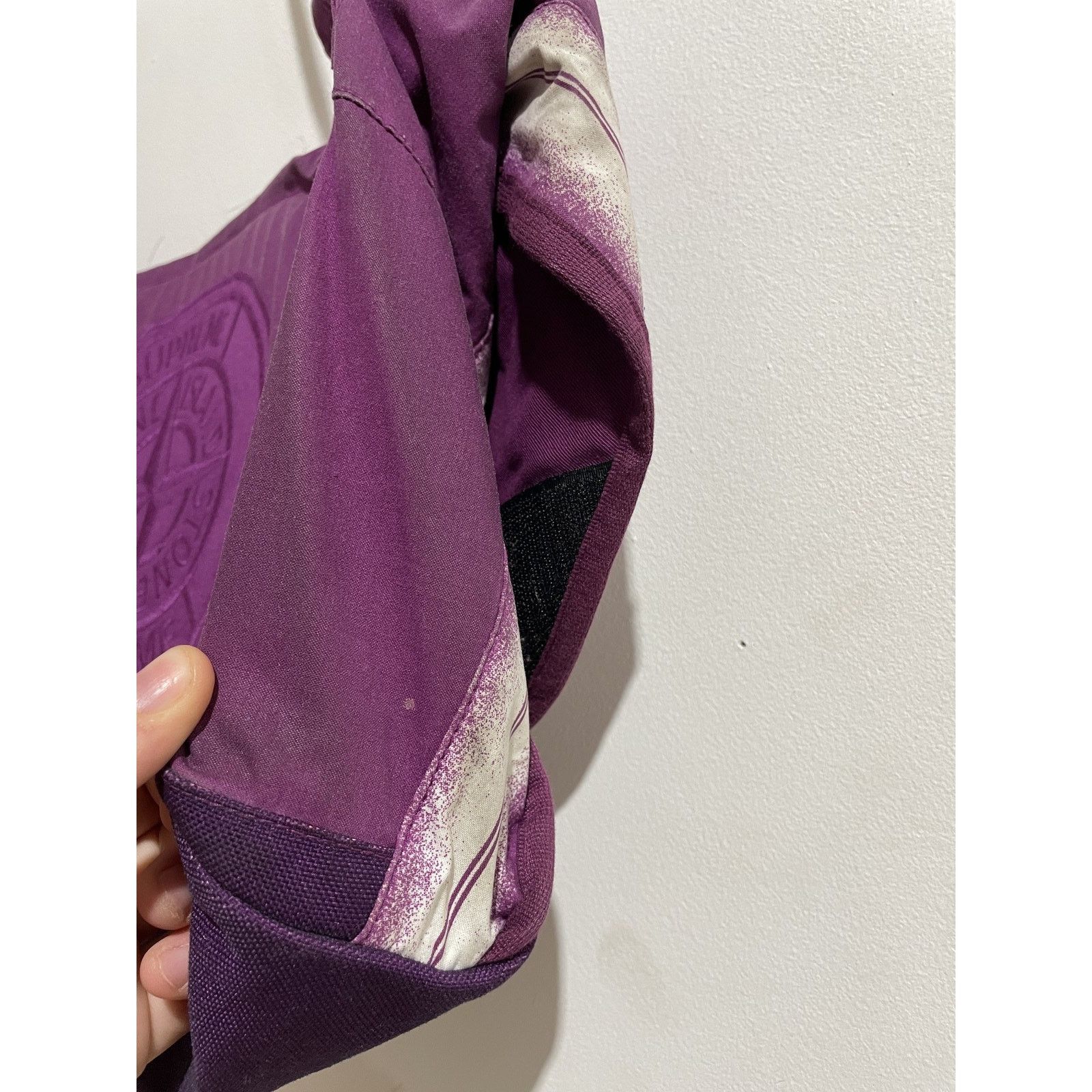 Stone Island SUPREME STONE ISLAND STRIPE MESSENGER BAG SS22 PREOWNED Size ONE SIZE - 7 Thumbnail